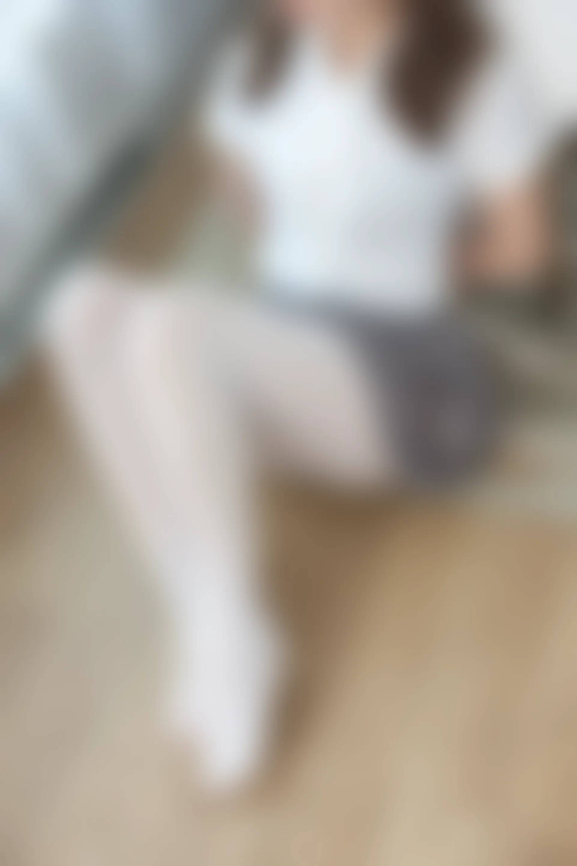 森萝财团 BETA-020 [71P-818M]白丝, 美腿