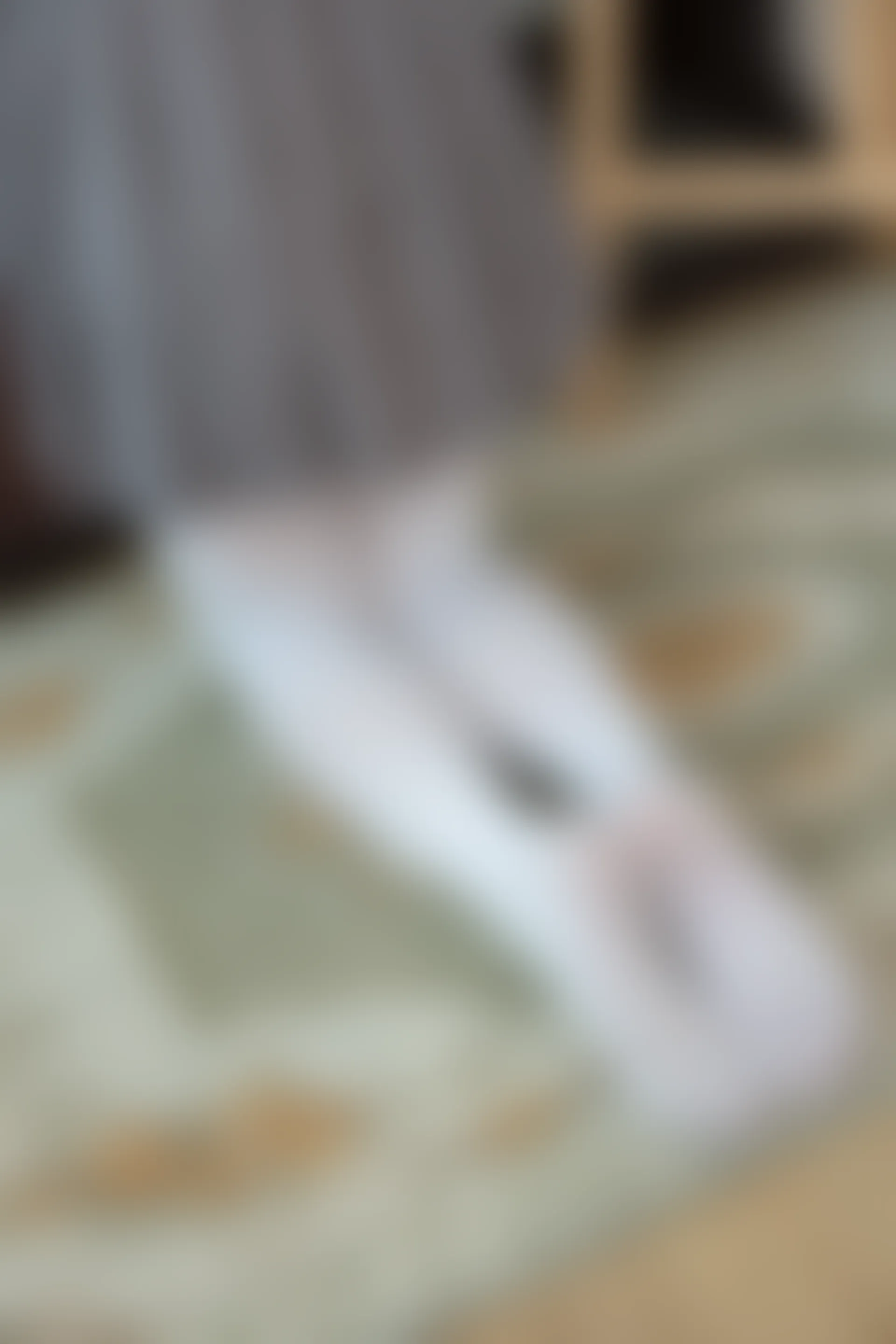 森萝财团 BETA-020 [71P-818M]白丝, 美腿