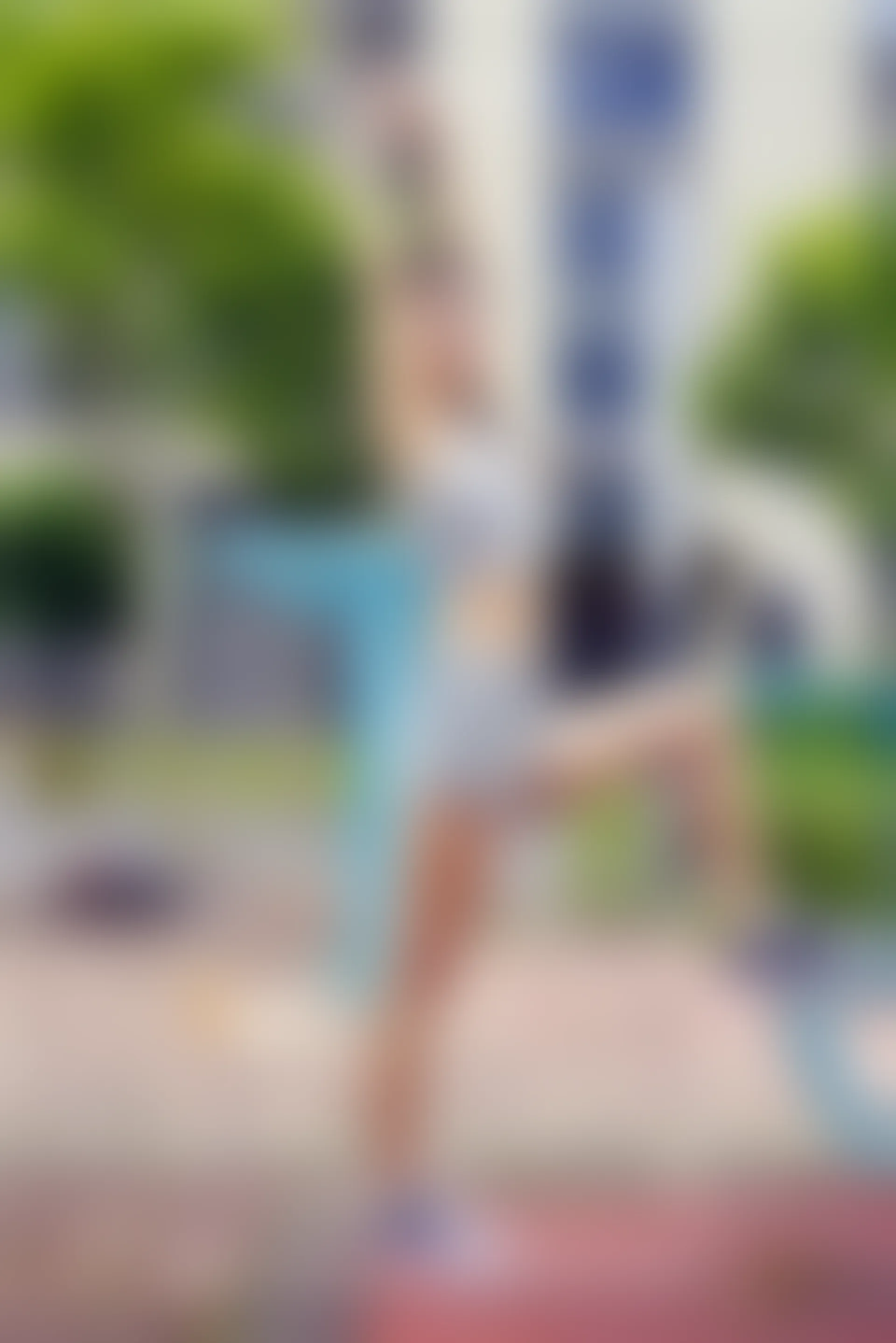 初夏女神 NO.046 依依 华丽展示[185P+2V／5.09GB]