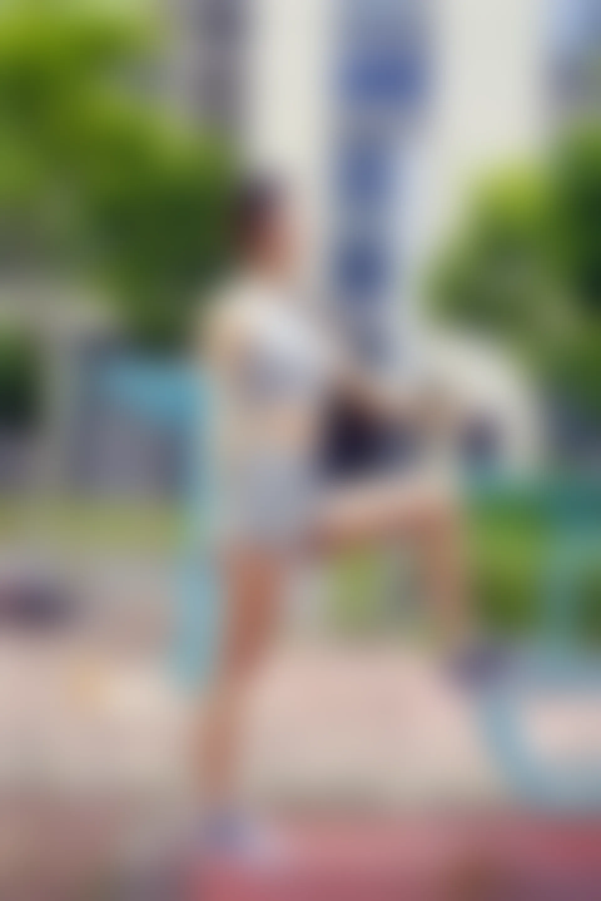 初夏女神 NO.046 依依 华丽展示[185P+2V／5.09GB]