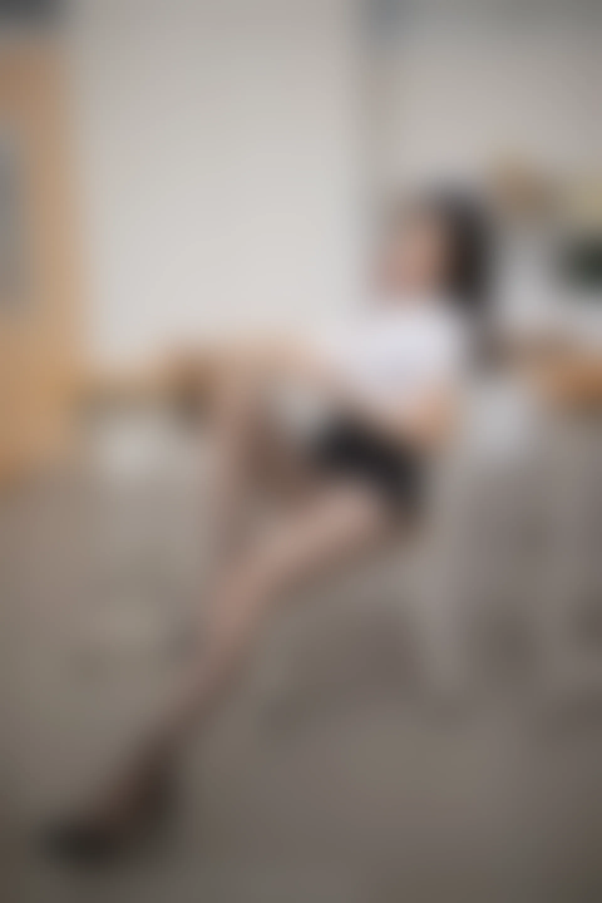 XiuRen秀人网 2022.02.15 No.4585 利世 黑丝美腿[83+1P 760MB]