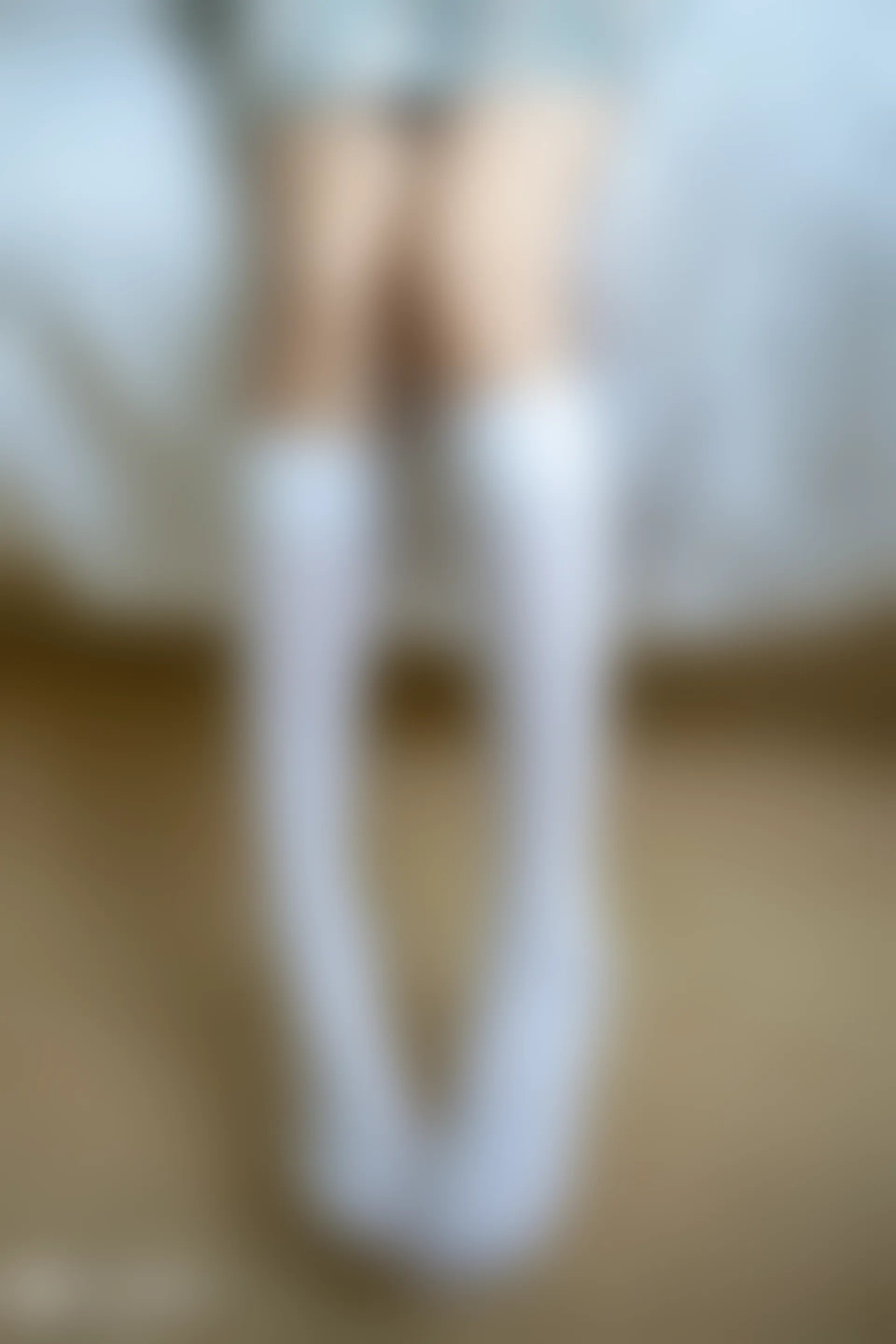C08.002 窗边的白丝 [40P-83MB]