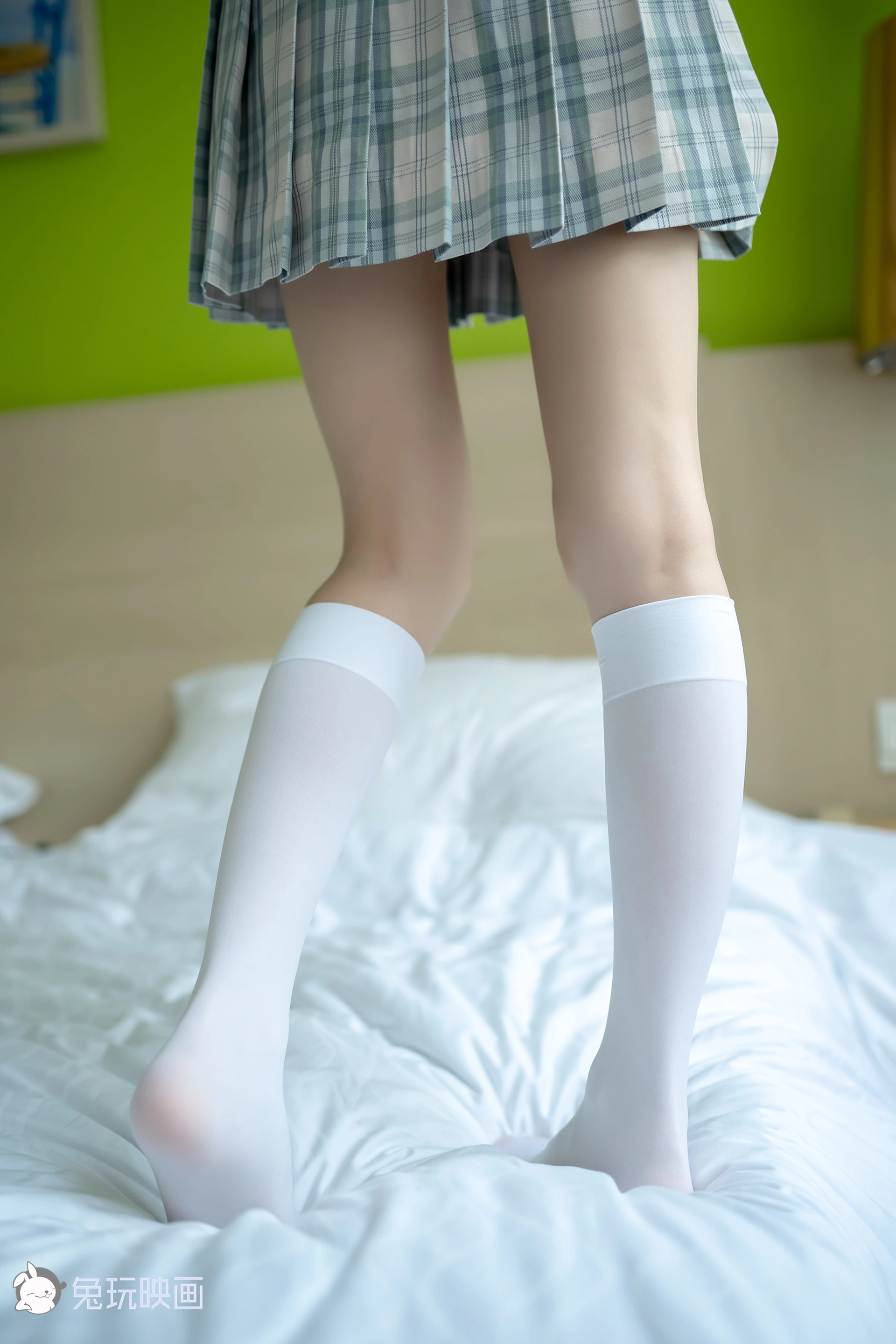 C08.002 窗边的白丝 [40P-83MB]