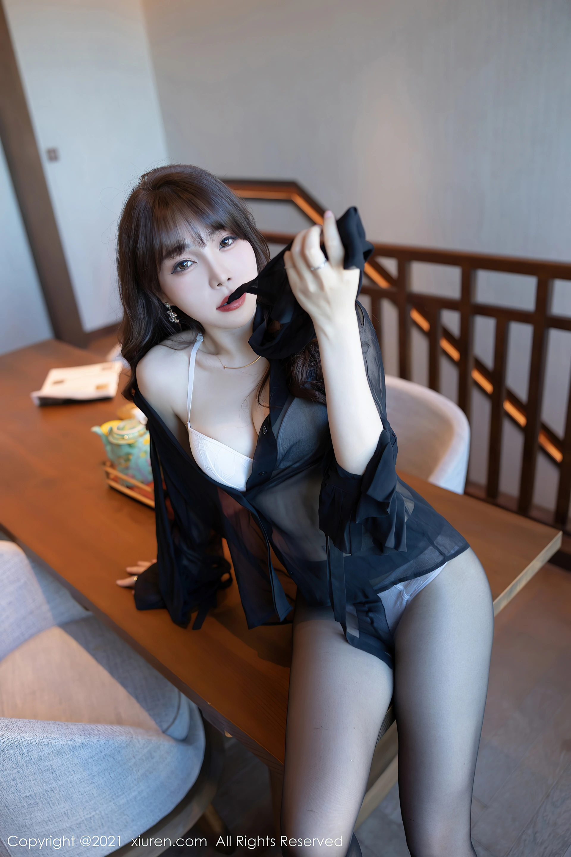 XiuRen秀人网 2021.10.25 No.4114 芝芝Booty[97+1P／908MB]