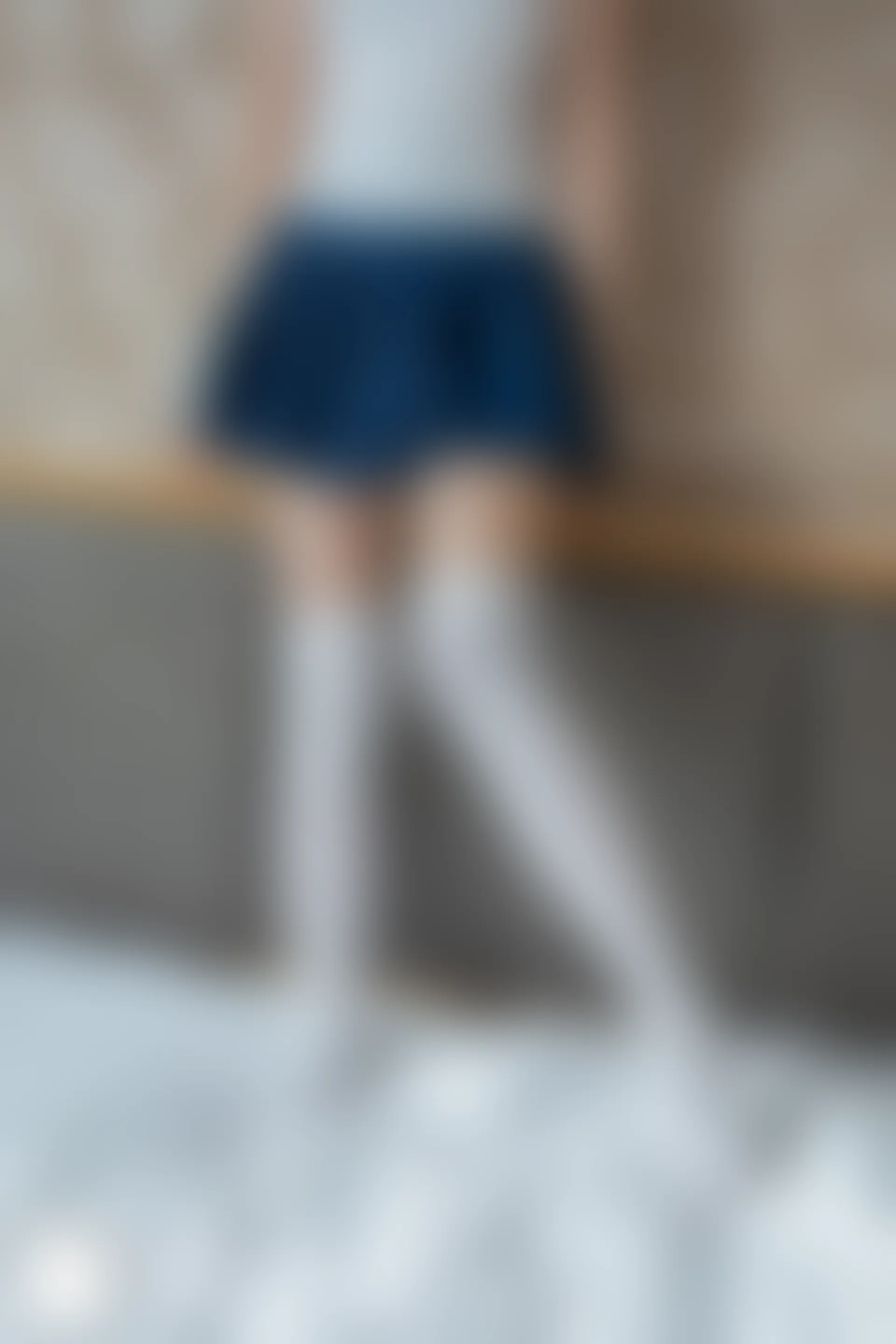 C37.006 蓝调白丝 [40P-78MB]