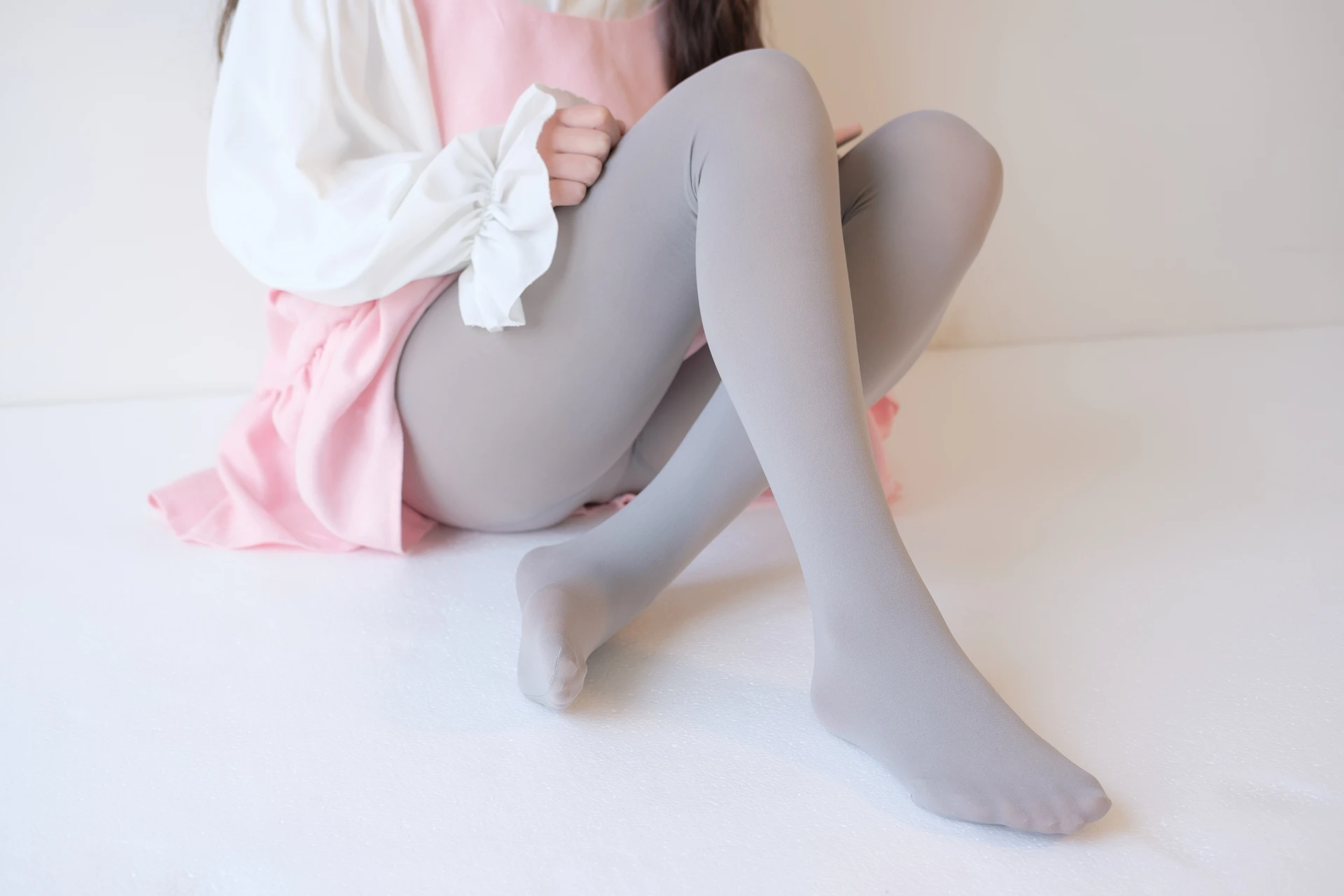 森萝财团 X-015 [130P1V-1.44G]可爱, 森萝财团, 美腿, 美足