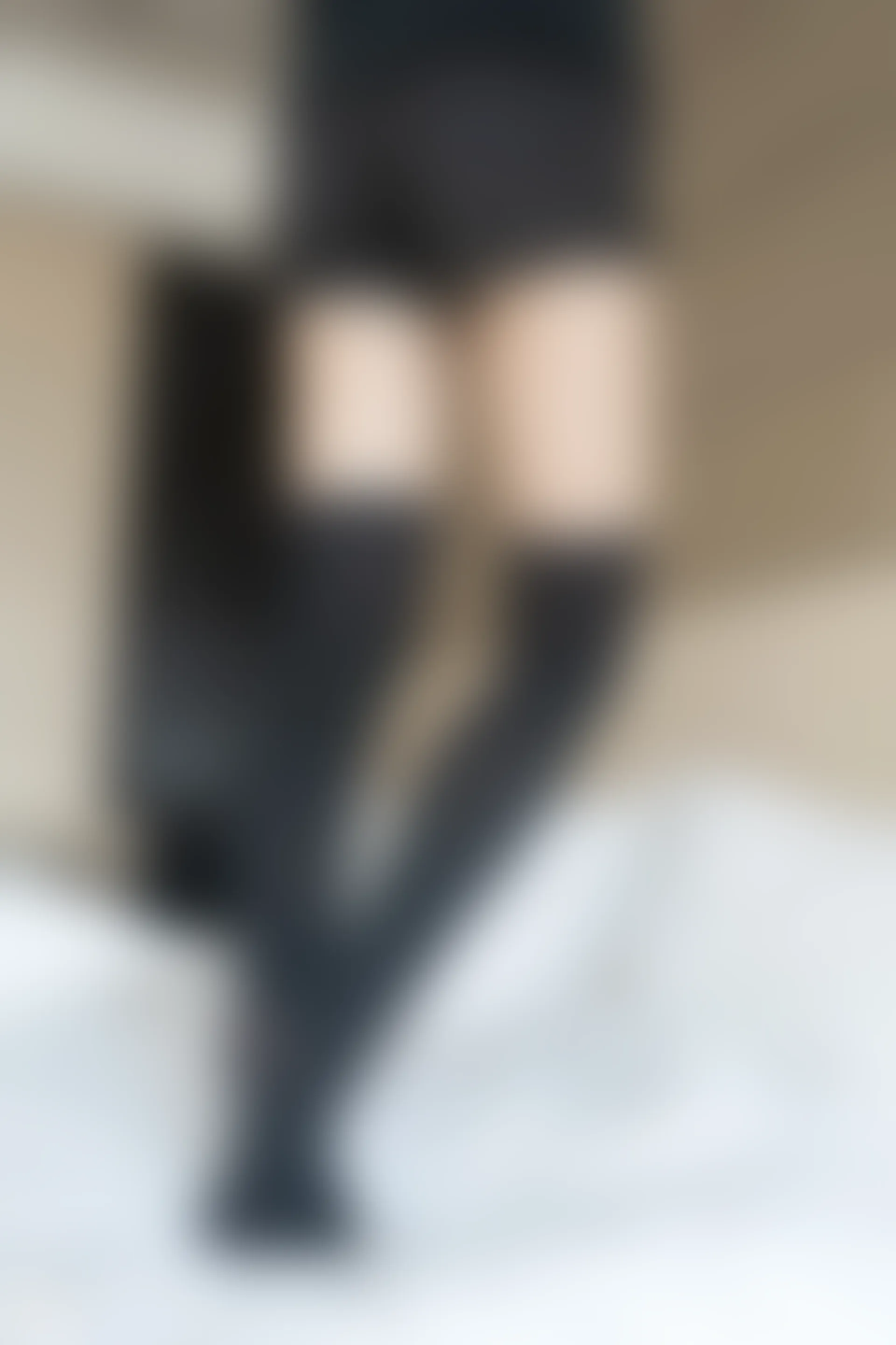 C45.005 黑色超短裤 [39P-64MB]
