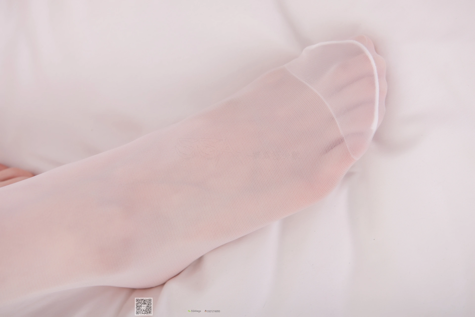 SSA丝社 超清写真 NO.025 琪琪 甜美风女仆白色长筒丝袜[99P-0.99GB]