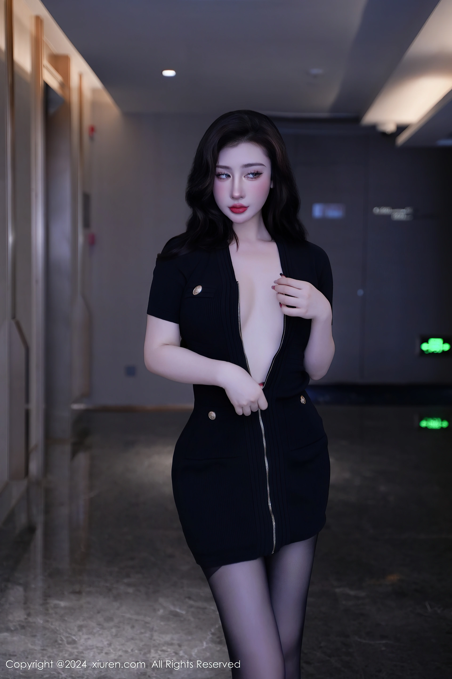 XIUREN秀人网 2024.03.04 NO.8170 蕾蕾醒了没[80+1P／656MB]