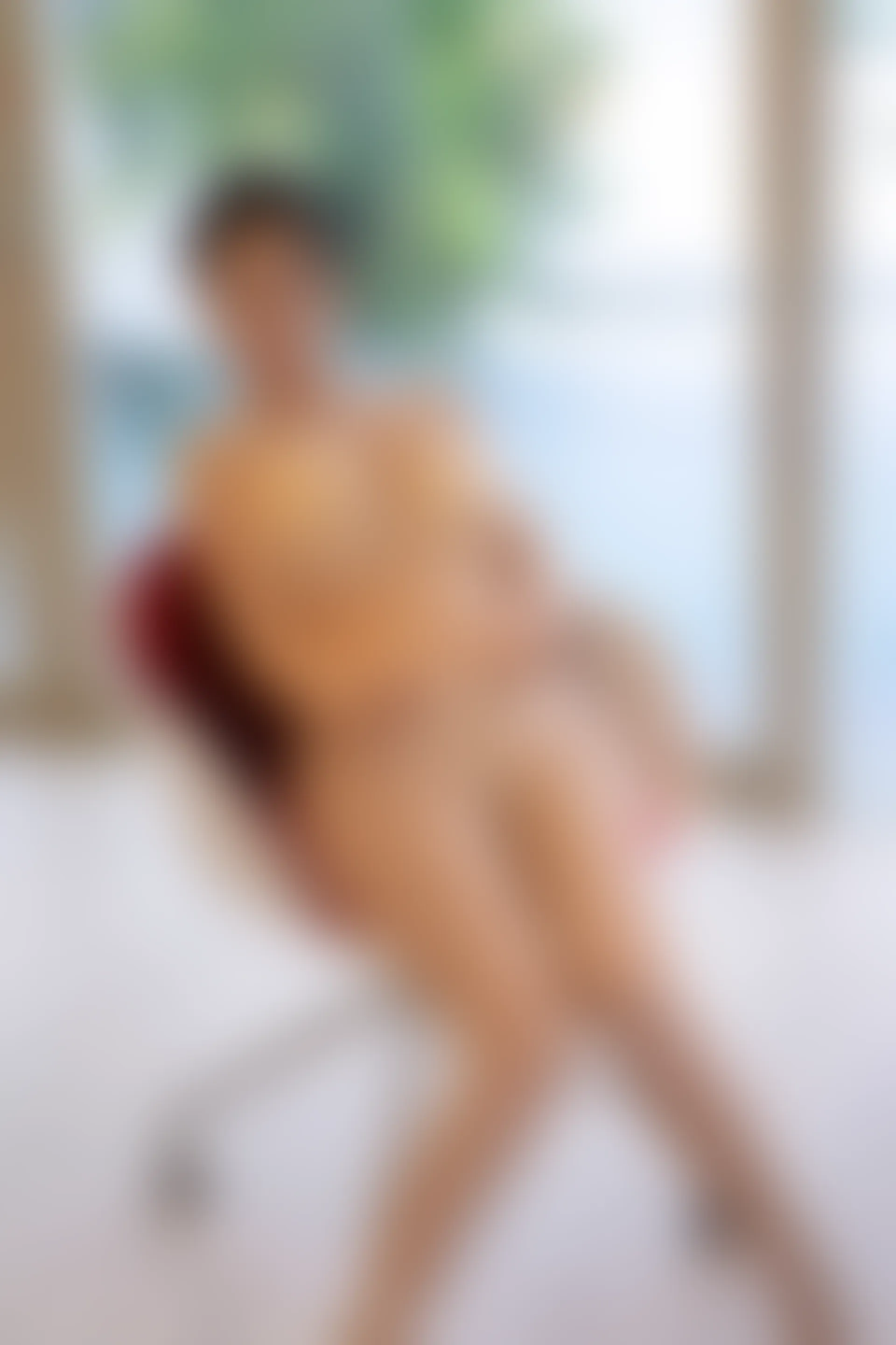 XiuRen秀人网 2022.02.21 No.4613 艾静香 三亚旅拍[41+1P 355MB]