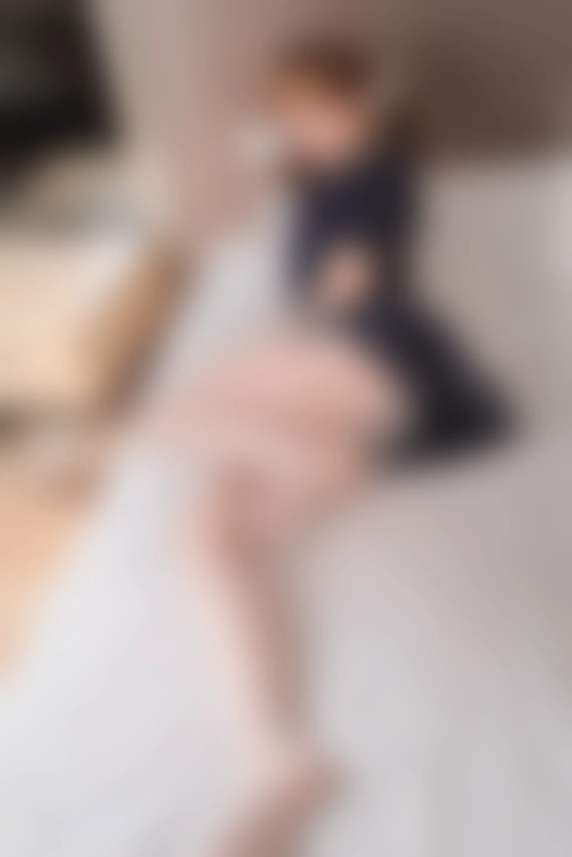 C03.008 制服黑三本 [42P-319MB]