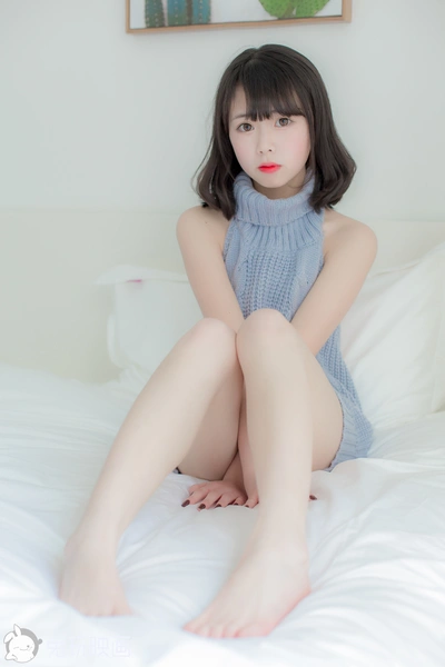 C46.006 巧克力天使和露背毛衣 [40P-473MB]