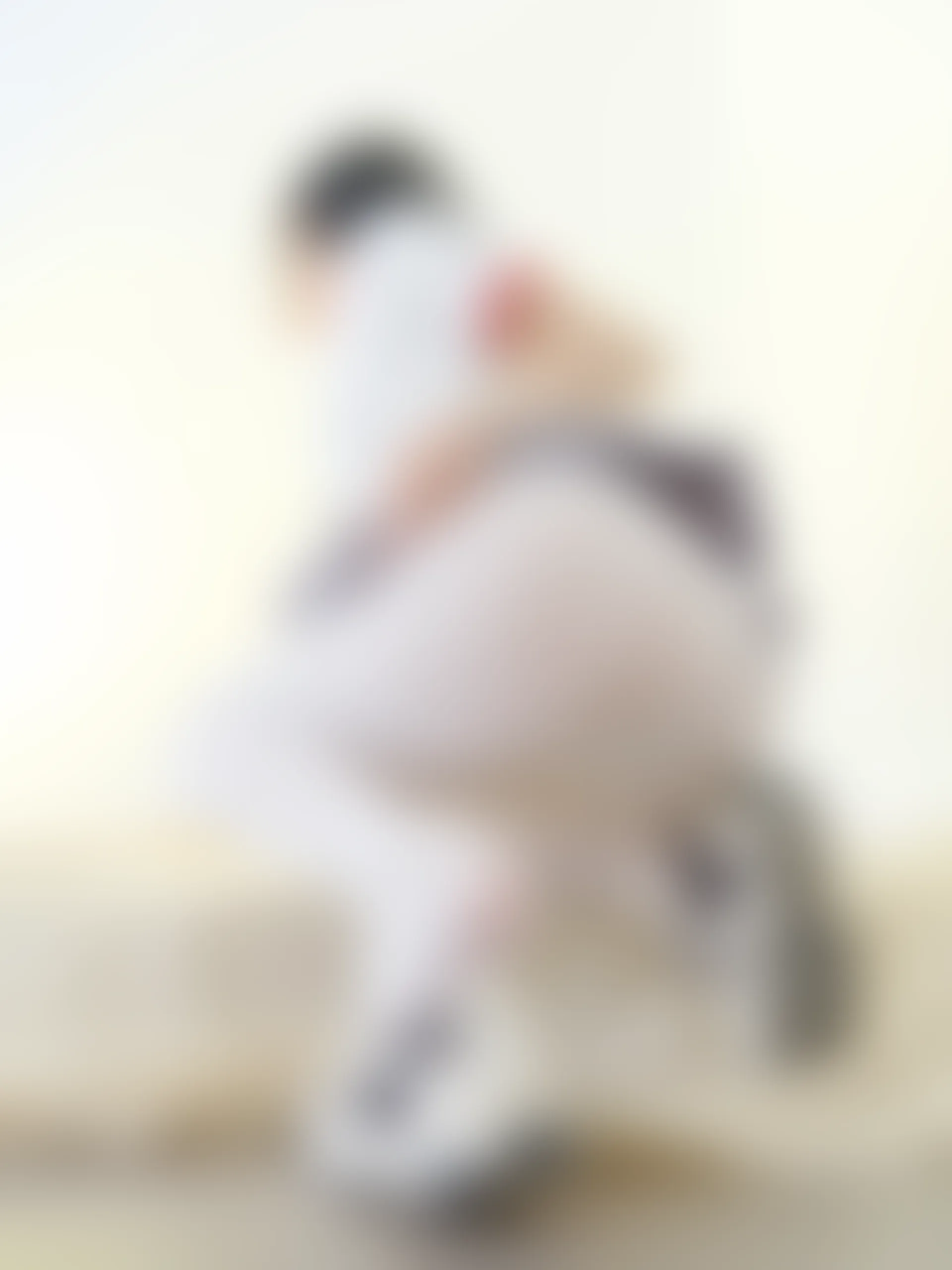 森萝财团 小樱-03E 4K 白丝短裙 [121P1V-6.4GB]