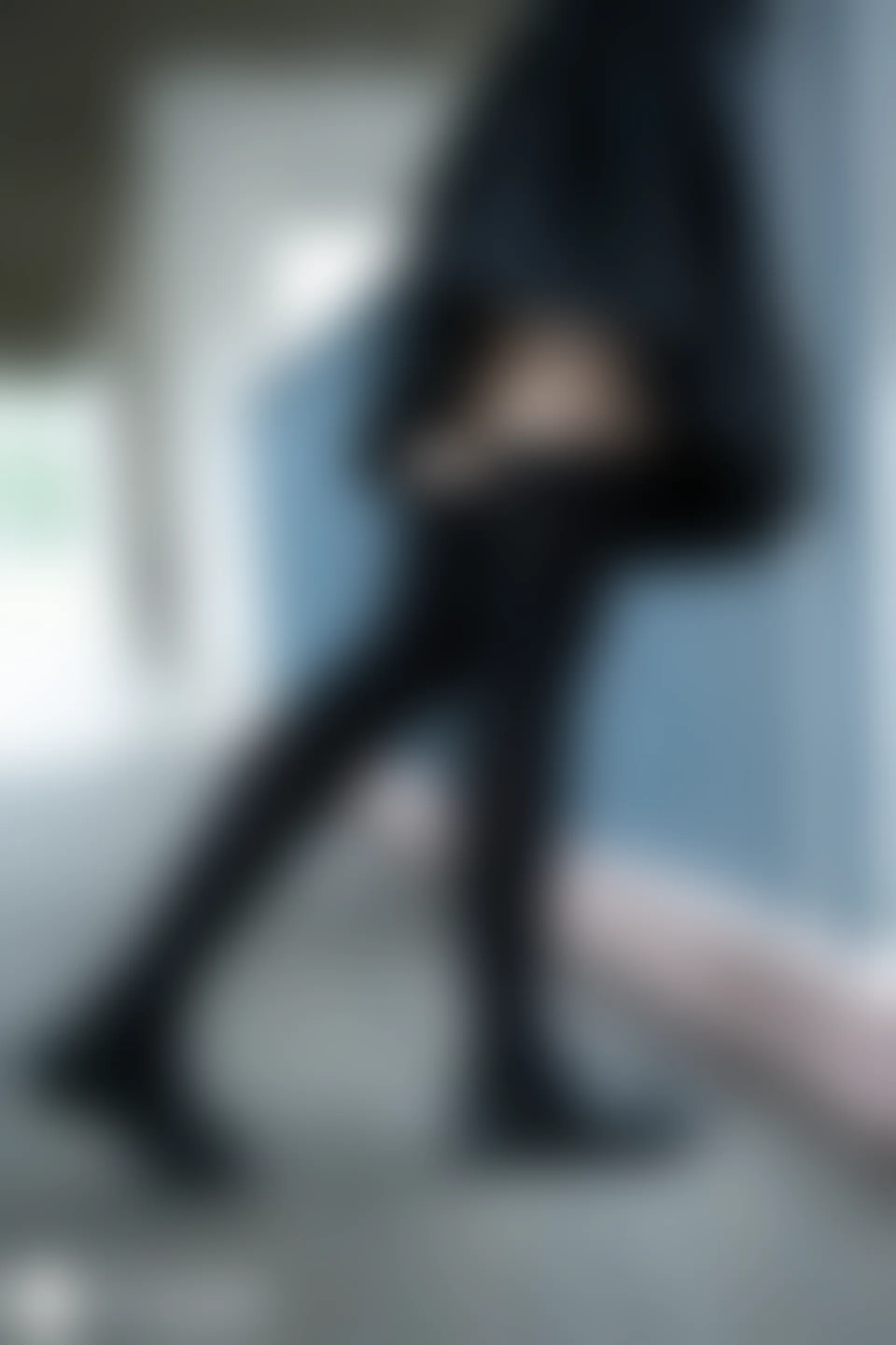 C46.005 黑色绝对领域 [39P-92MB]