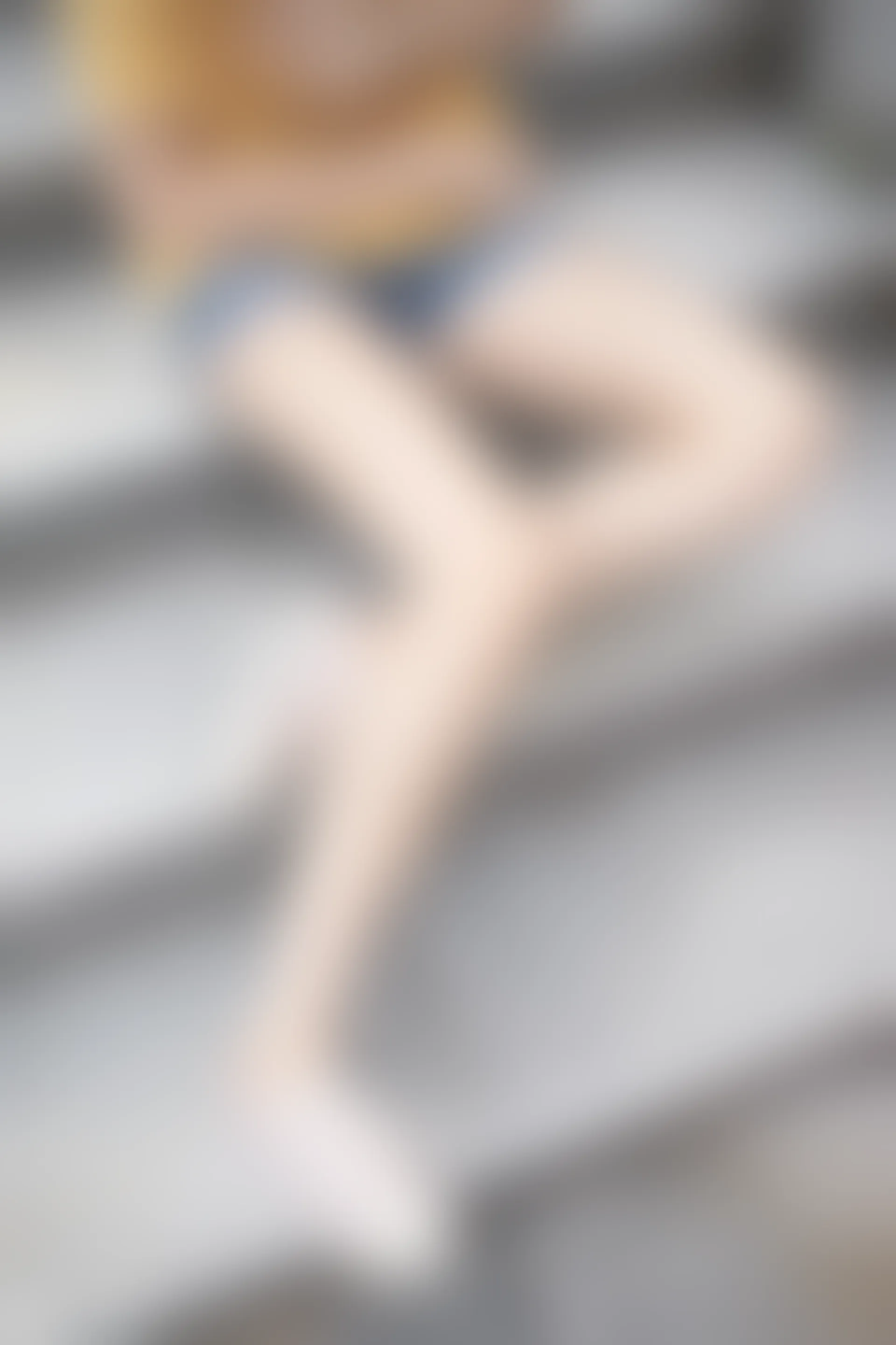C17.006 妹妹的牛仔裤 [40P-99MB]
