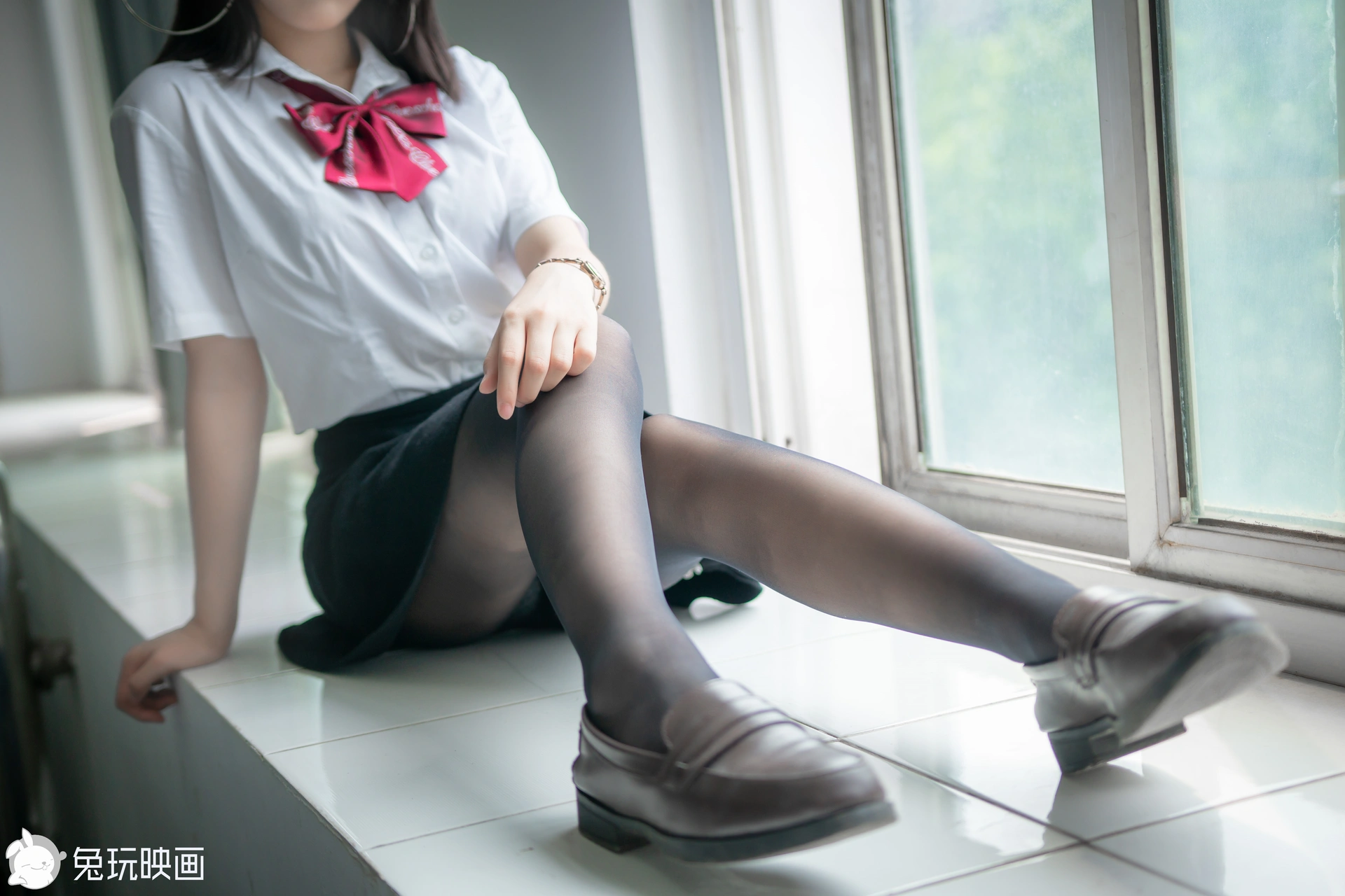 C23.006 教室里的少女 [45P-349MB]