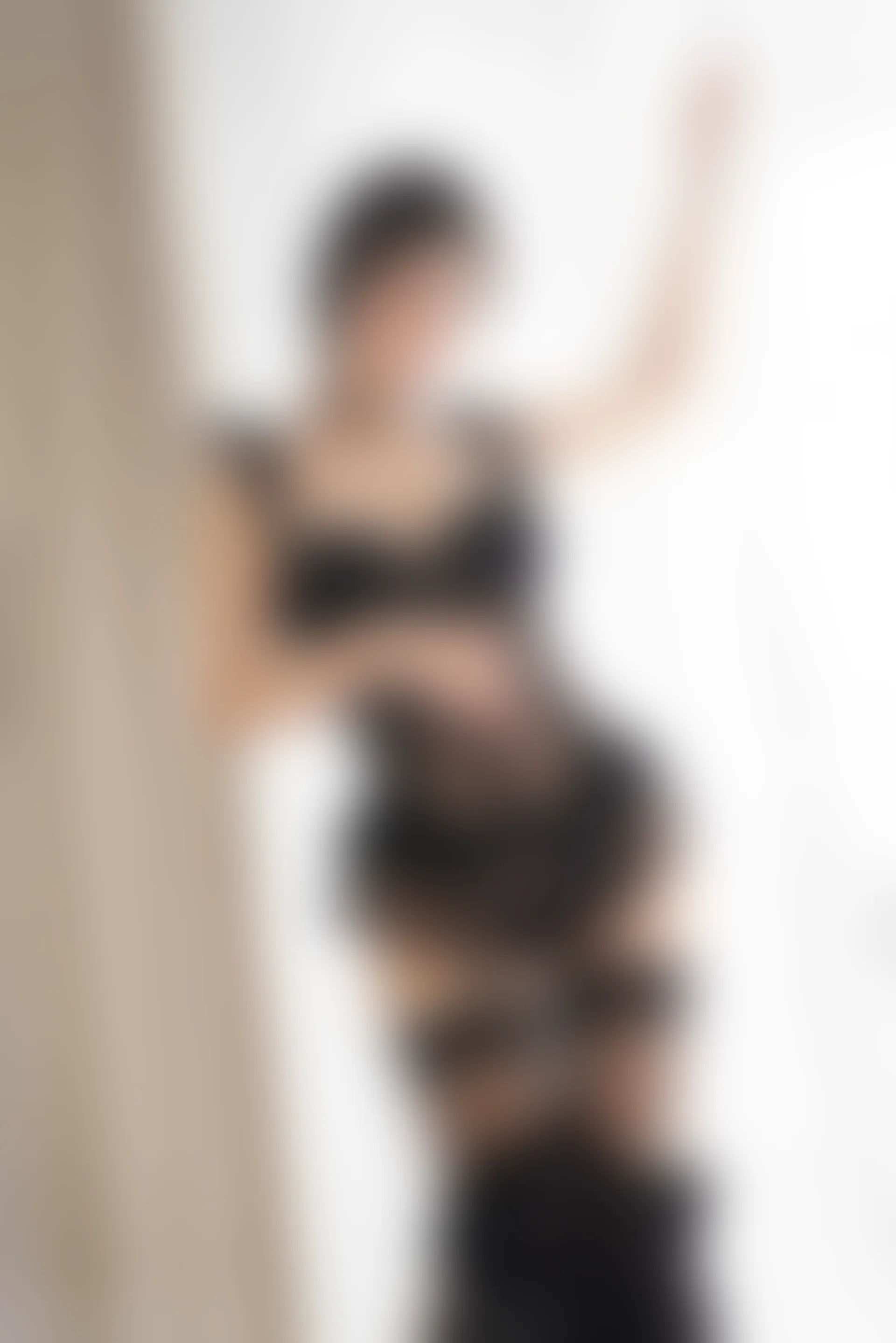 XiuRen秀人网 2022.03.03 No.4668 小蛮妖Yummy 黑丝美臀[69+1P 619MB]