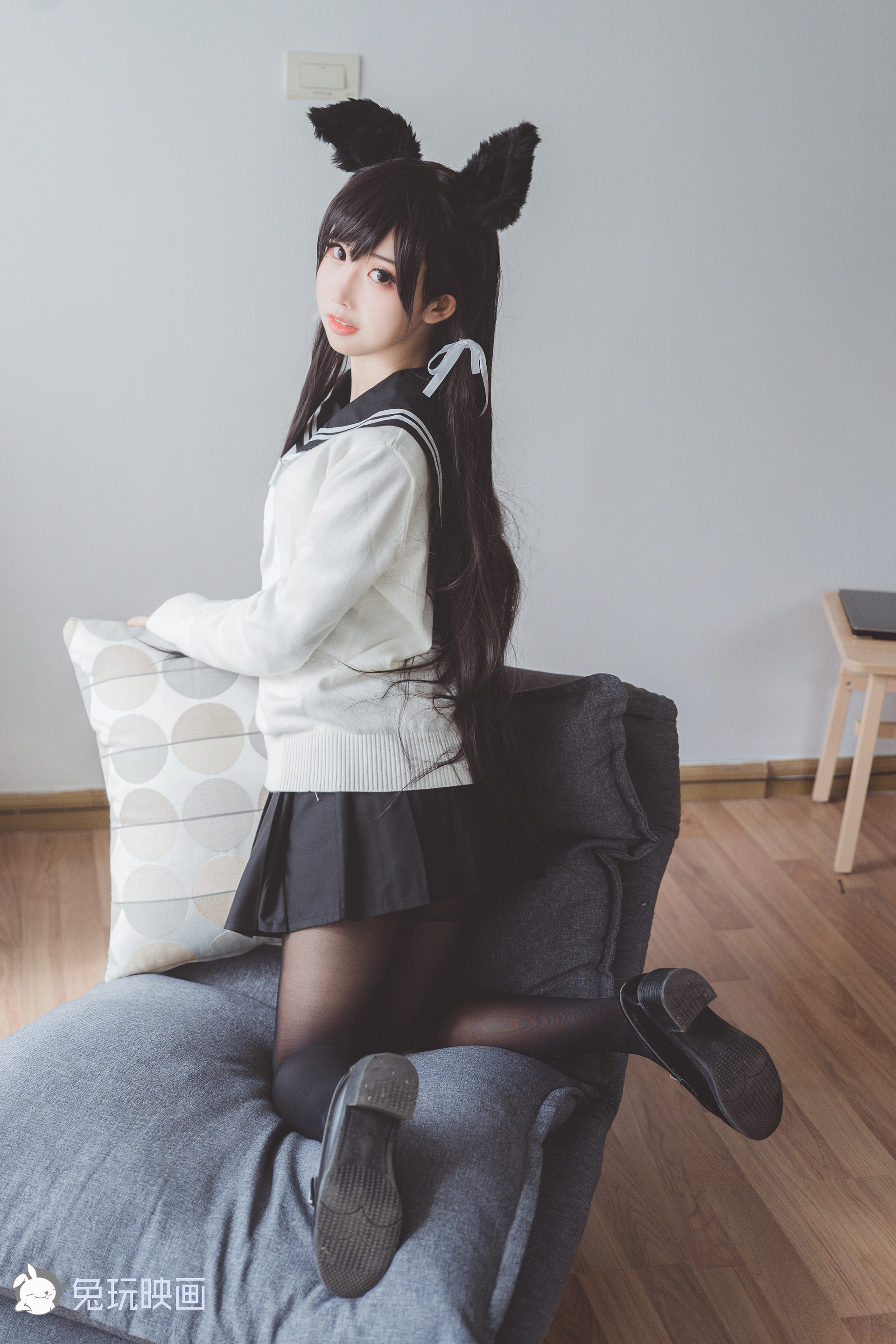 C01.001 爱宕和兔女郎学姐 [45P-787MB]