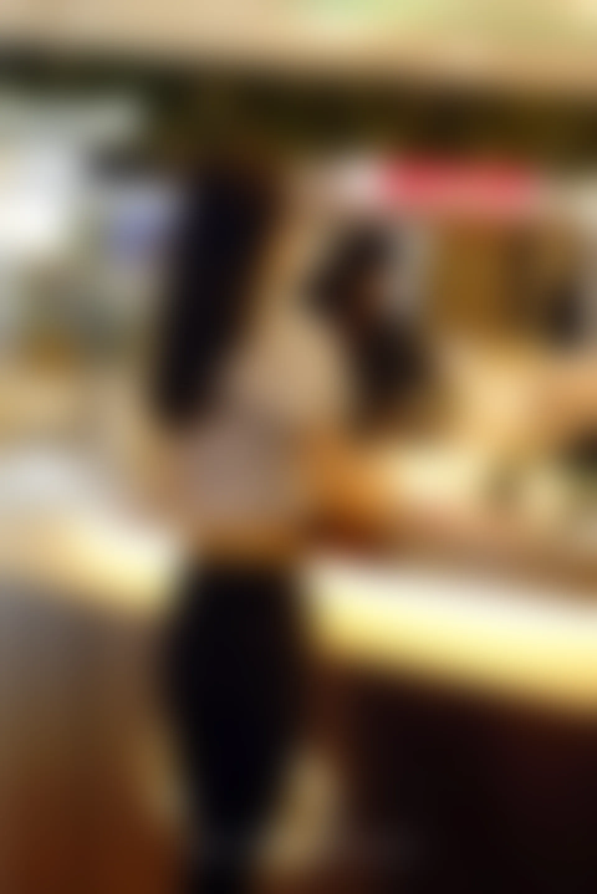 初夏女神 NO.072 依依 邻家女孩-商场篇[88P+1V／3.83GB]