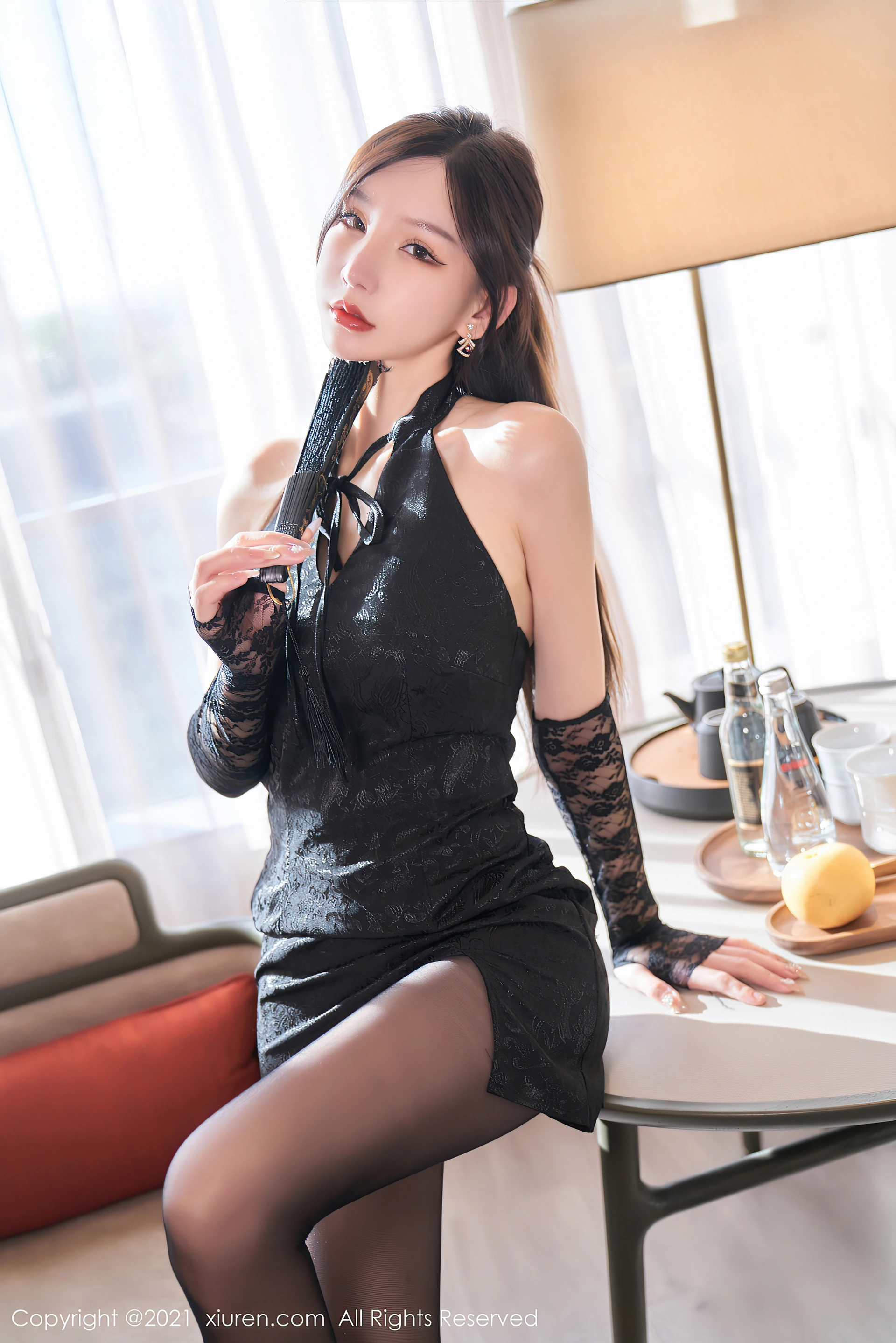 XiuRen秀人网 2021.12.22 No.4373 周于希Sally 黑丝美腿[85+1P 837MB]