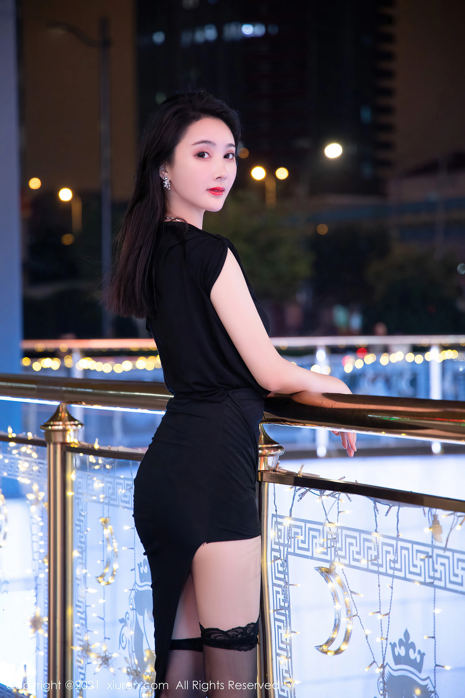 XiuRen秀人网 2021.12.29 No.4400 summer宝宝 清纯美腿[61+1P 578MB]