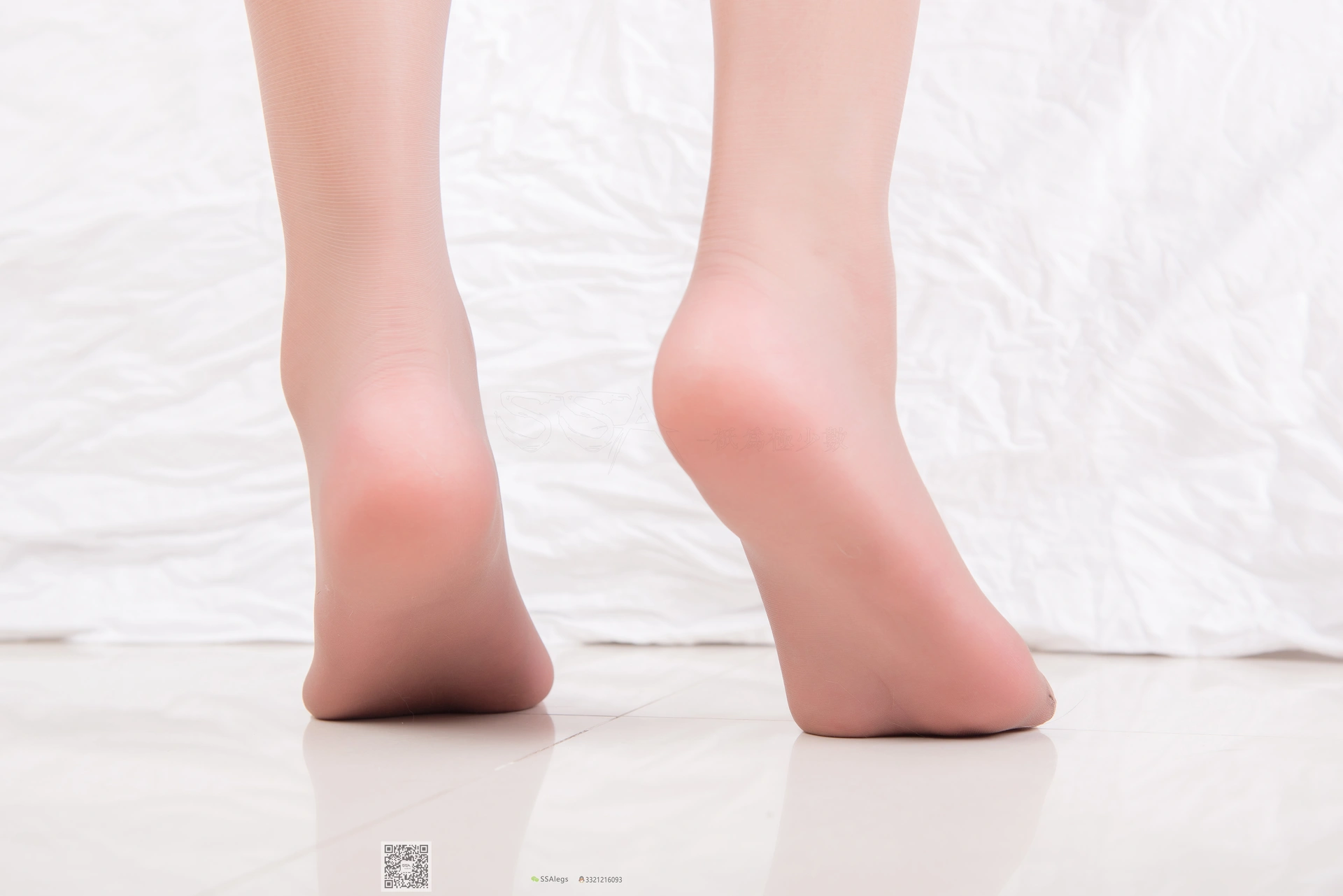 SSA丝社 超清写真 NO.034 大大 咖啡丝完美腿部曲线[99P-933MB]