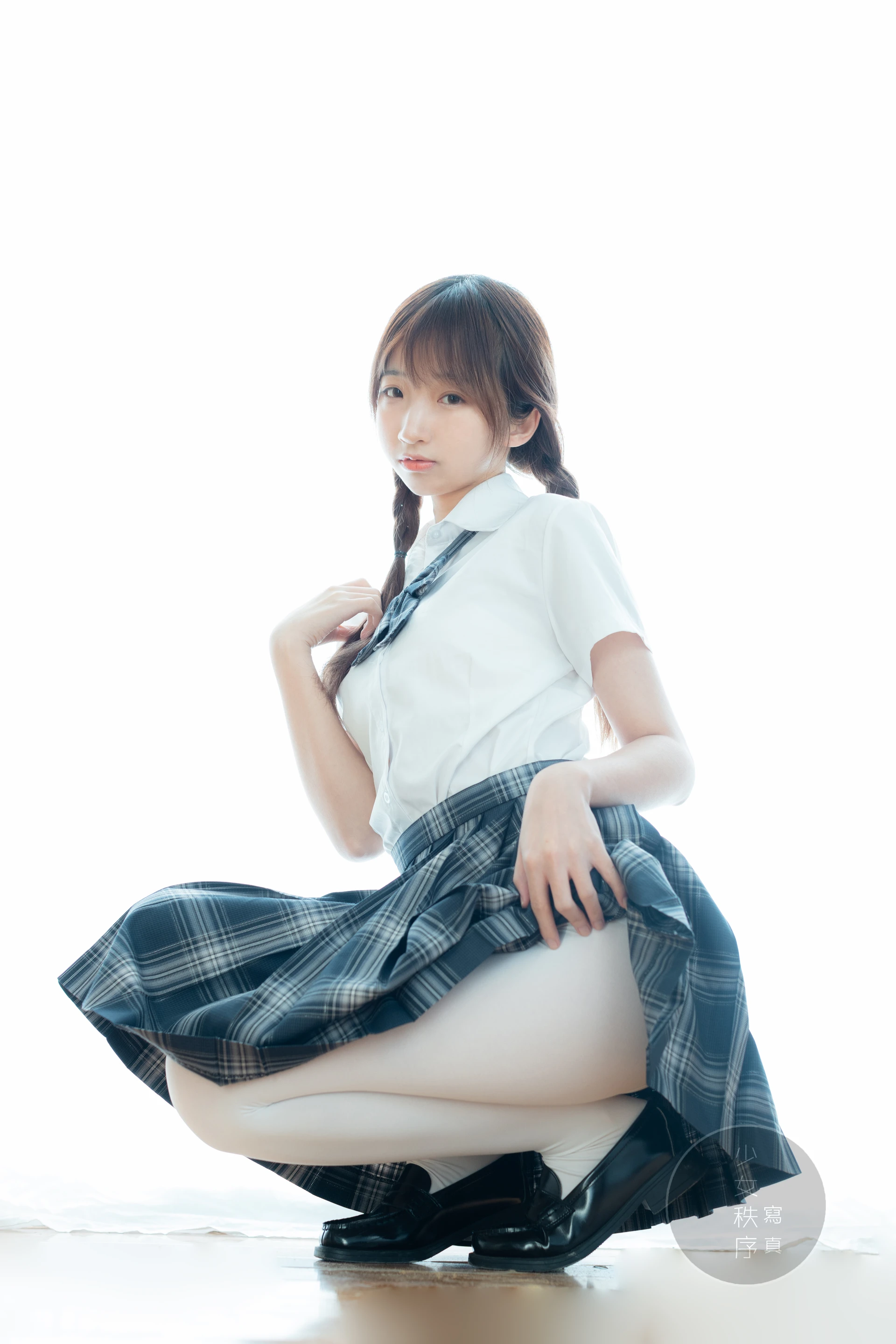 少女秩序 EX.10 鹿可 白丝JK双马尾（七夕情景音频特别篇）[35P1V-757.6M]JK制服, 双马尾, 少女秩序, 白丝, 美腿, 美足, 鹿可