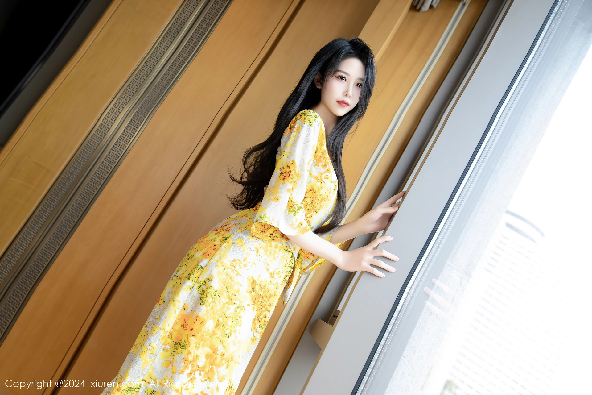 XIUREN秀人网 2024.01.18 NO.7981 利世[99+1P／981MB]