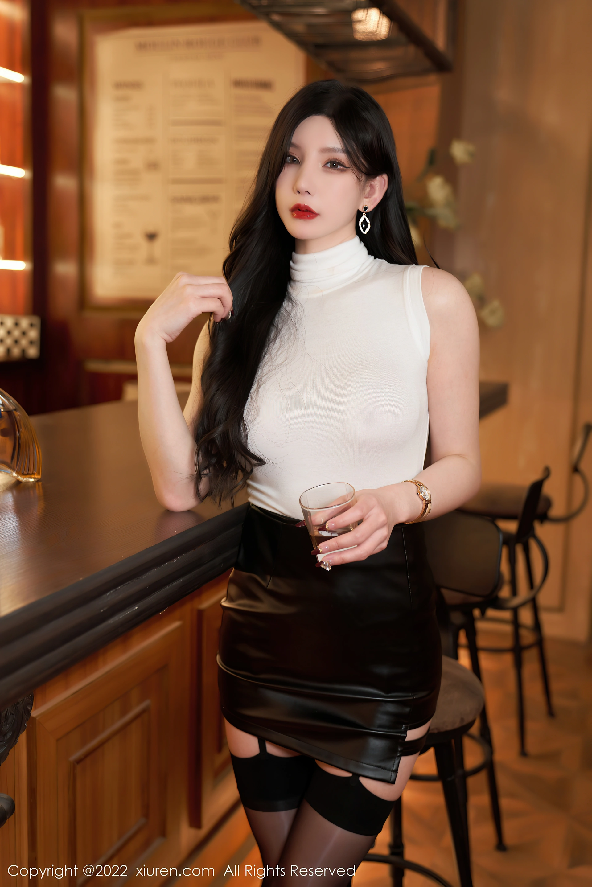 XiuRen秀人网 2022.04.02 No.4822 周于希Sally 黑丝美臀[85+1P 866MB]