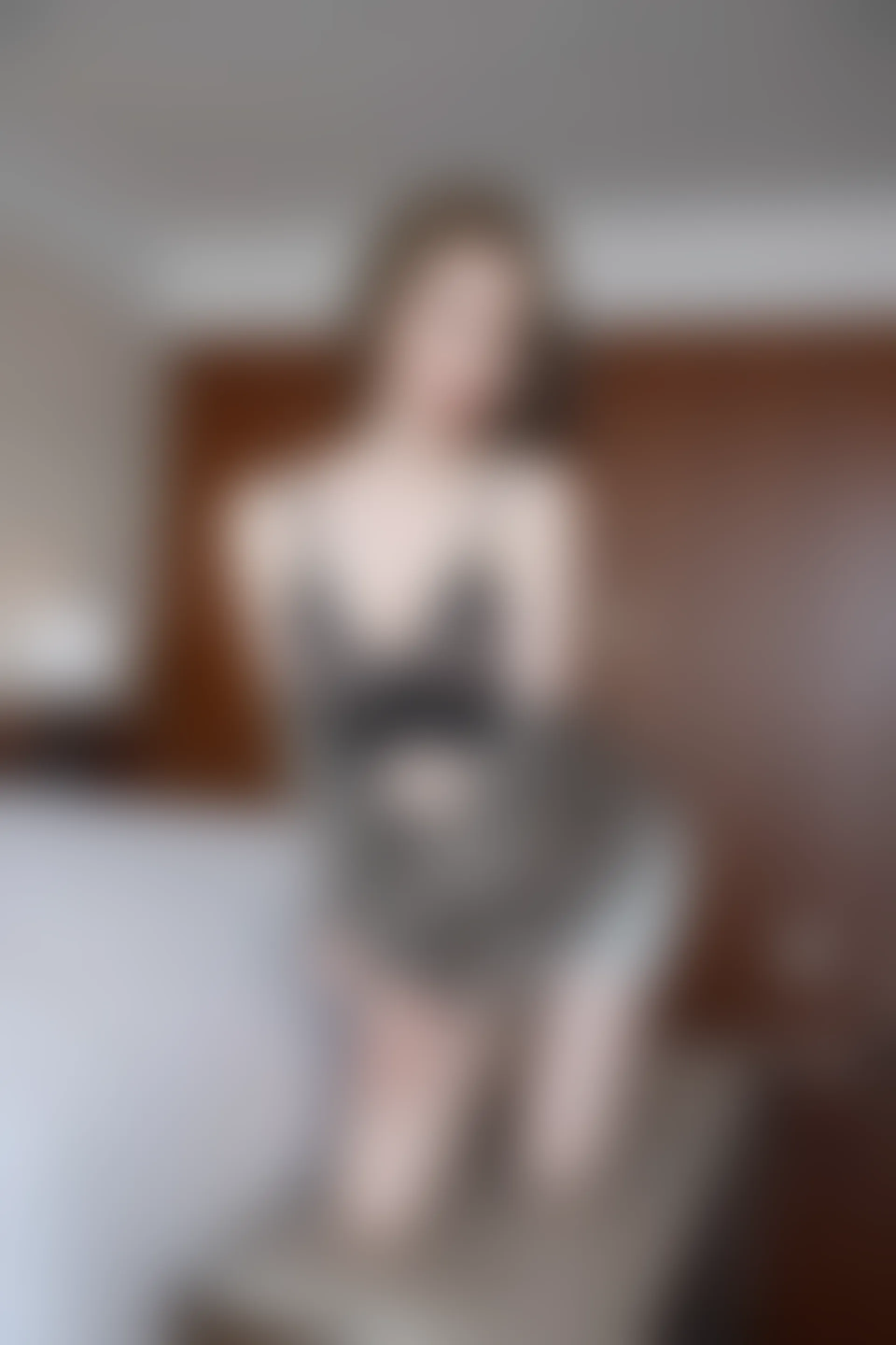 XiuRen秀人网 2021.12.13 No.4331 梦心玥 御姐美腿[106+1P 918MB]