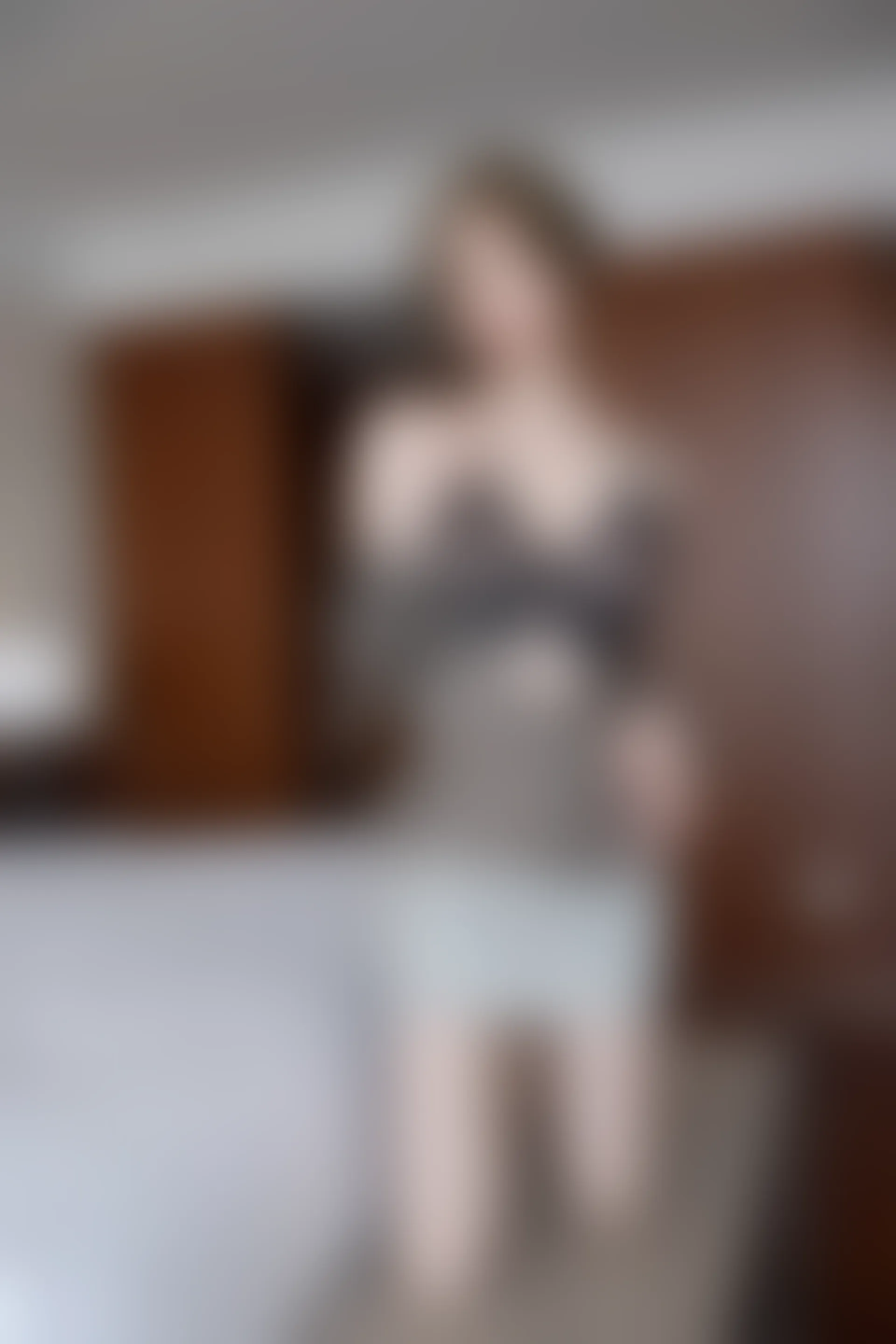 XiuRen秀人网 2021.12.13 No.4331 梦心玥 御姐美腿[106+1P 918MB]