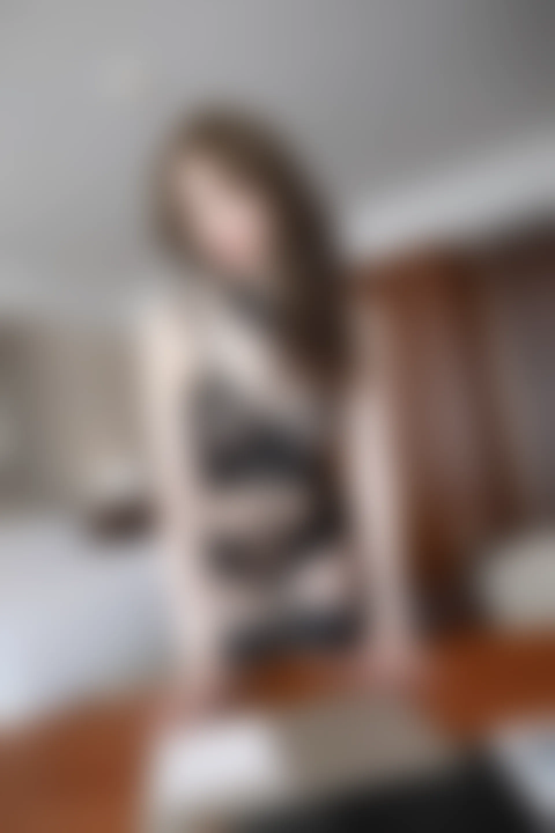 XiuRen秀人网 2021.12.13 No.4331 梦心玥 御姐美腿[106+1P 918MB]
