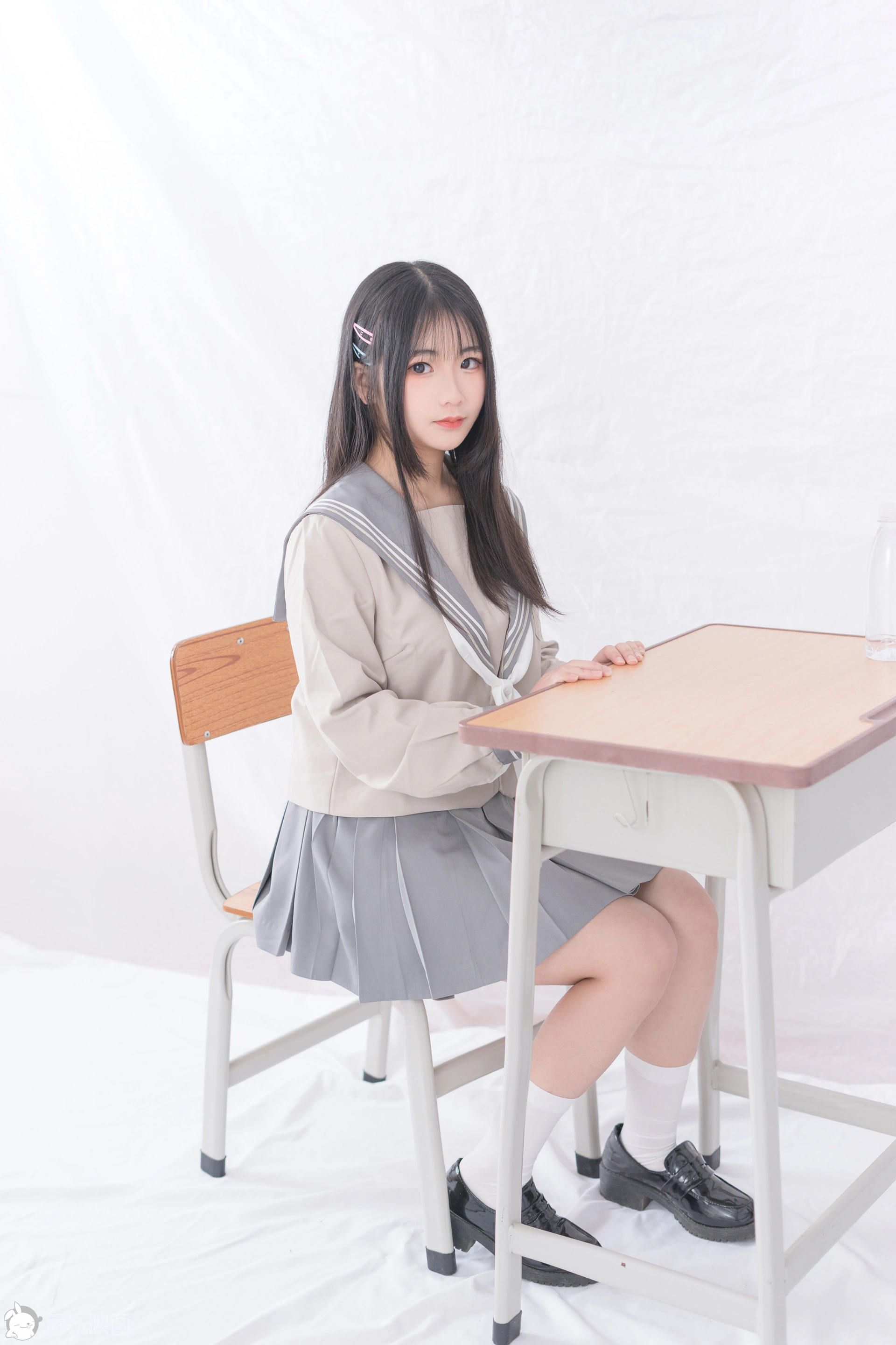 VOL.026 文静少女 [41P-347MB]