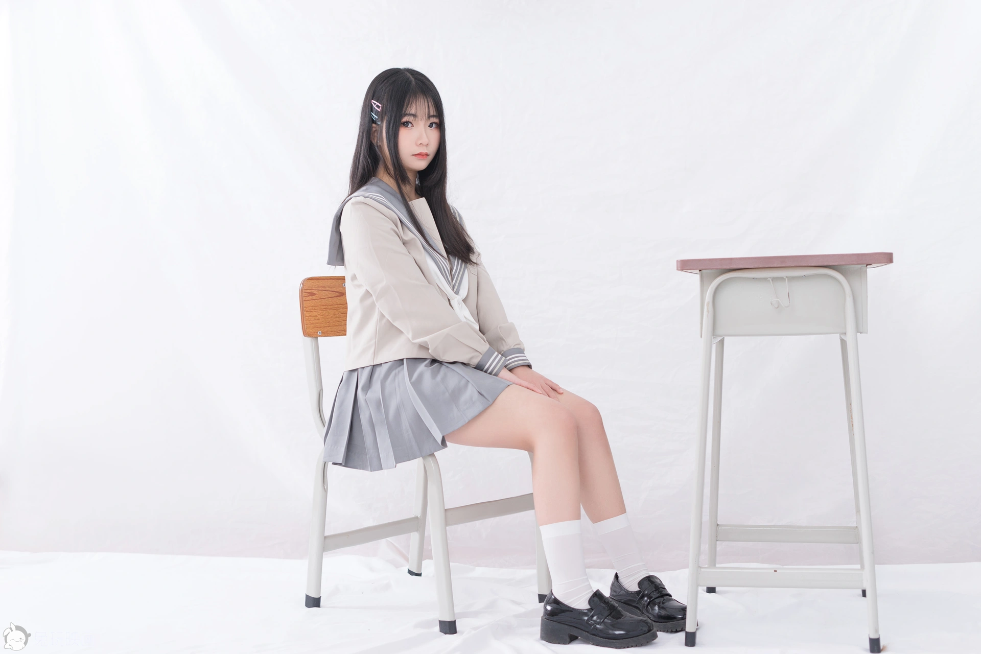 VOL.026 文静少女 [41P-347MB]