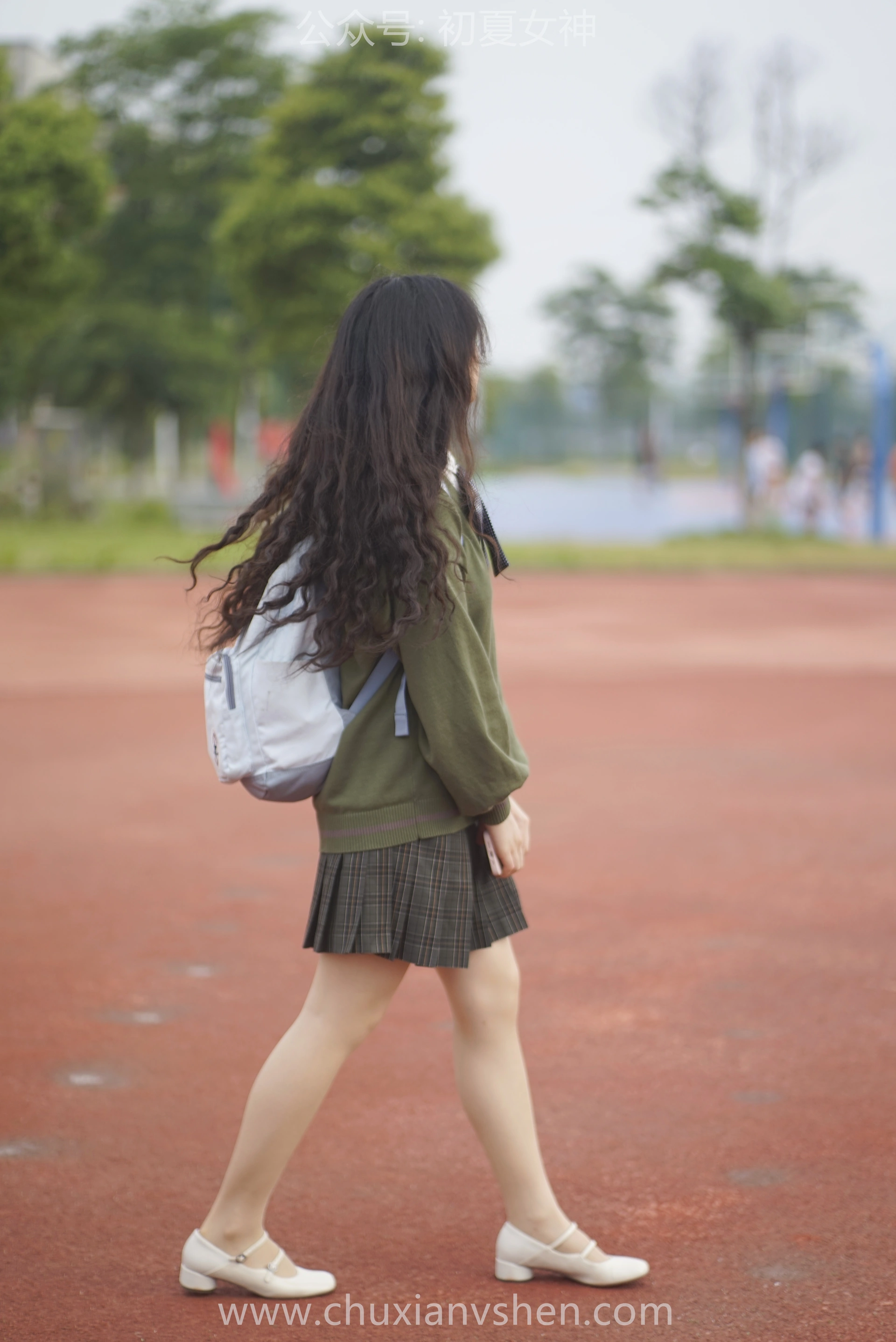 初夏女神 NO.064 欢欢 新晋学妹-学妹的一天[164P+1V／8.72GB]