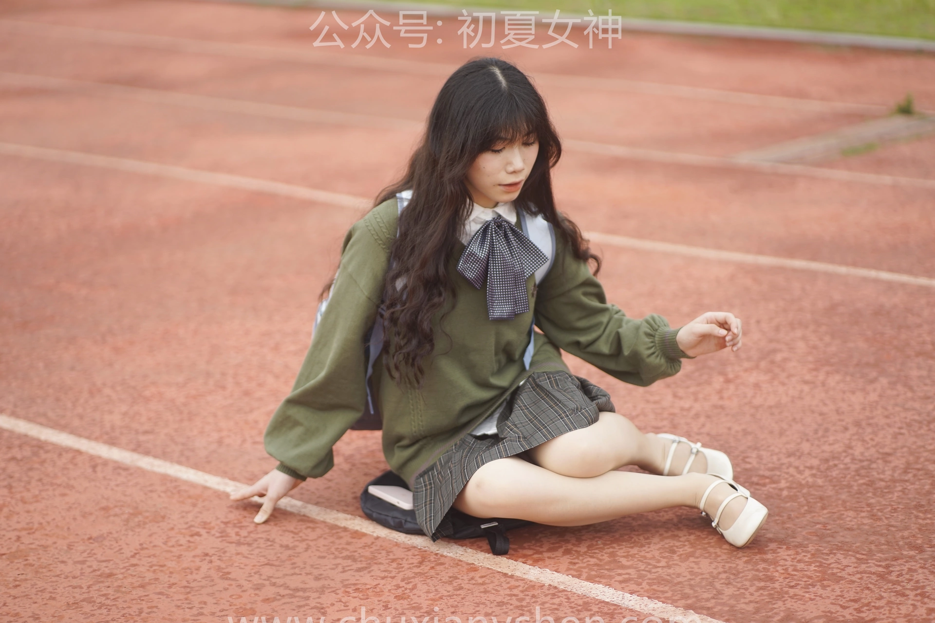 初夏女神 NO.064 欢欢 新晋学妹-学妹的一天[164P+1V／8.72GB]