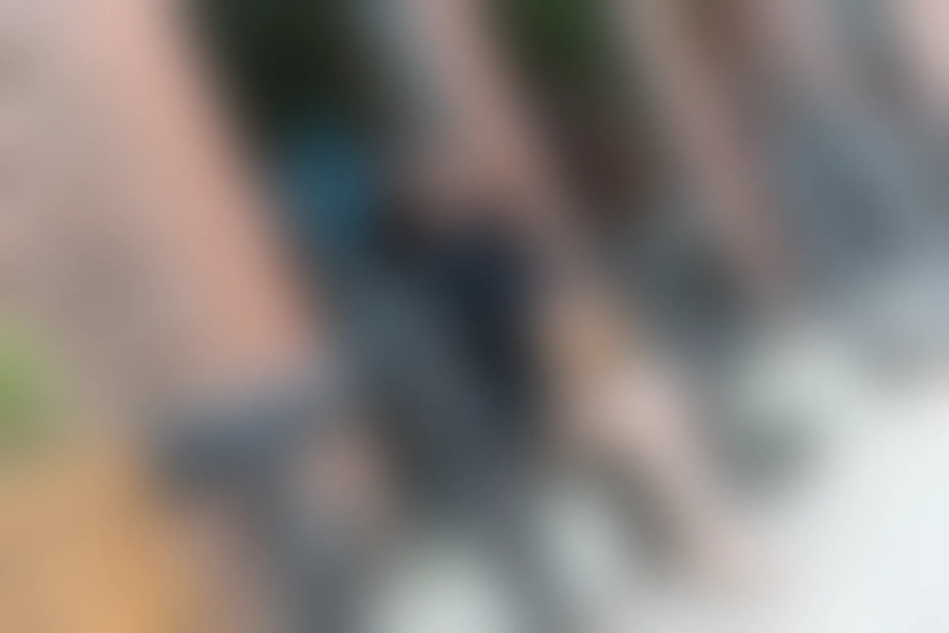 SSA丝社 超清写真 NO.024 芷沫 高冷混血女王芷沫肉丝街拍[101P-1.03GB]