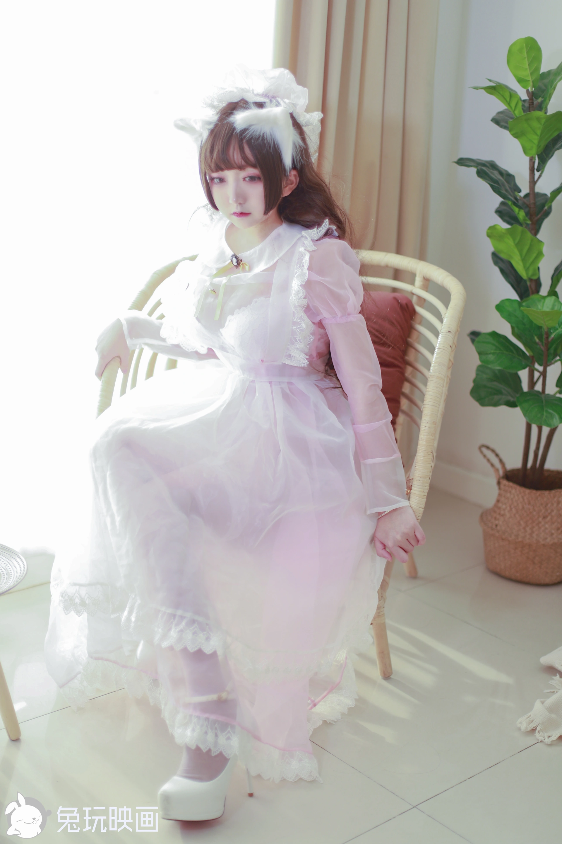 C48.002 粉色透明女仆 [40P-472MB]
