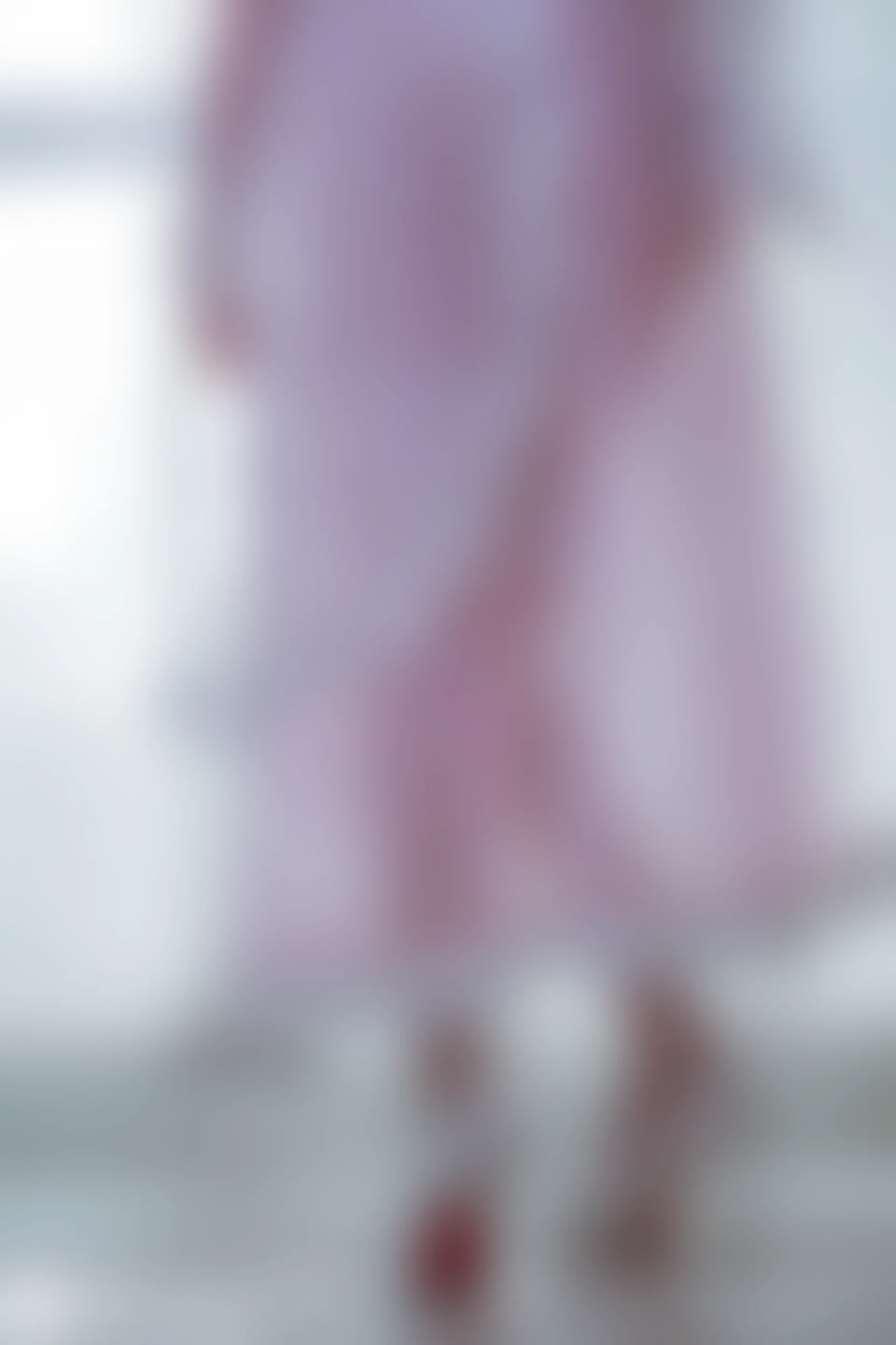 C48.002 粉色透明女仆 [40P-472MB]