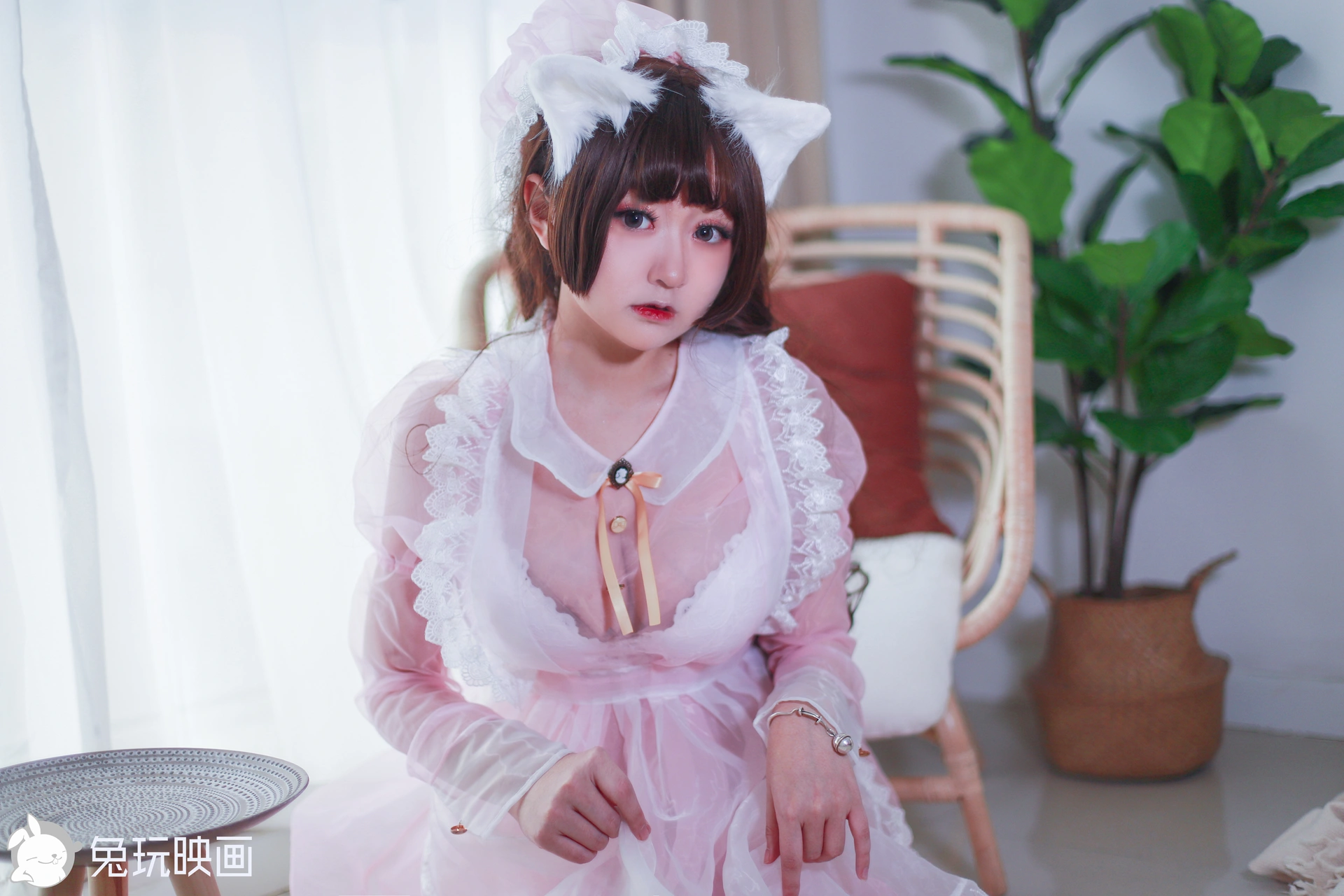 C48.002 粉色透明女仆 [40P-472MB]