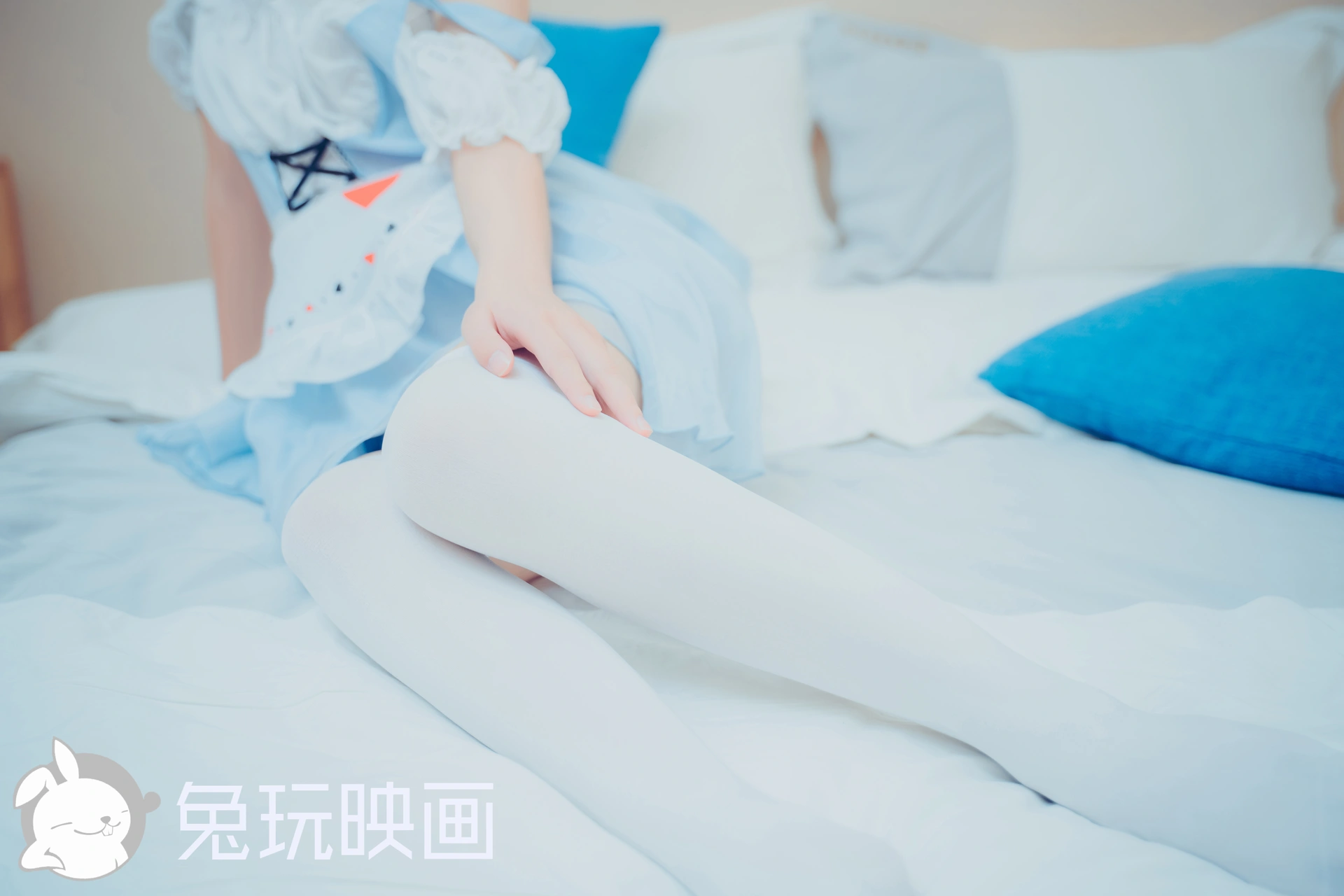 C34.007 蓝色女仆 [40P-709MB]