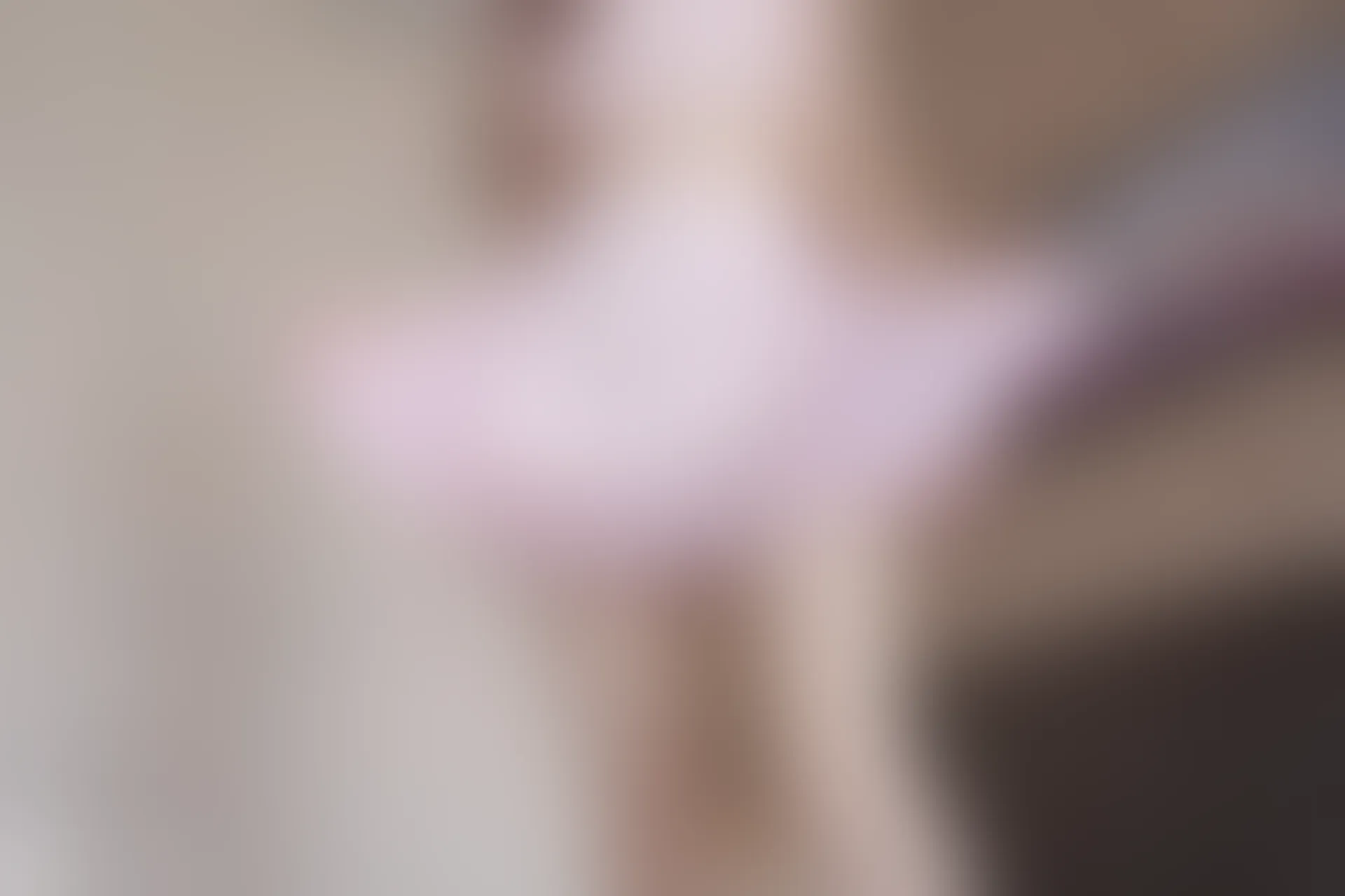 C24.004 粉色裙和肉丝 [40P-64MB]