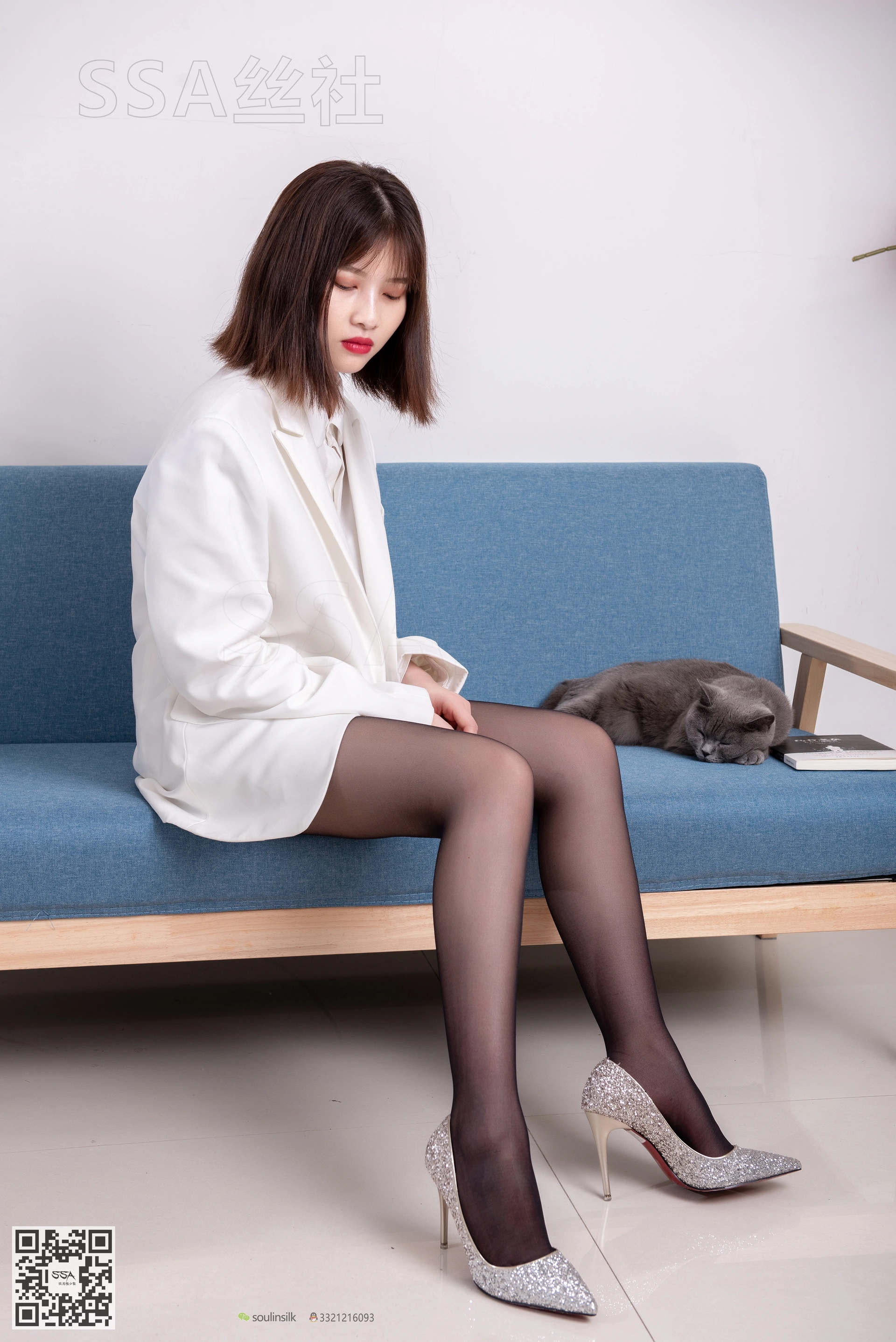 SSA丝社 超清写真 NO.119 穗子 腿模穗子白色西装（黑色星期五）[149P-2.08GB]