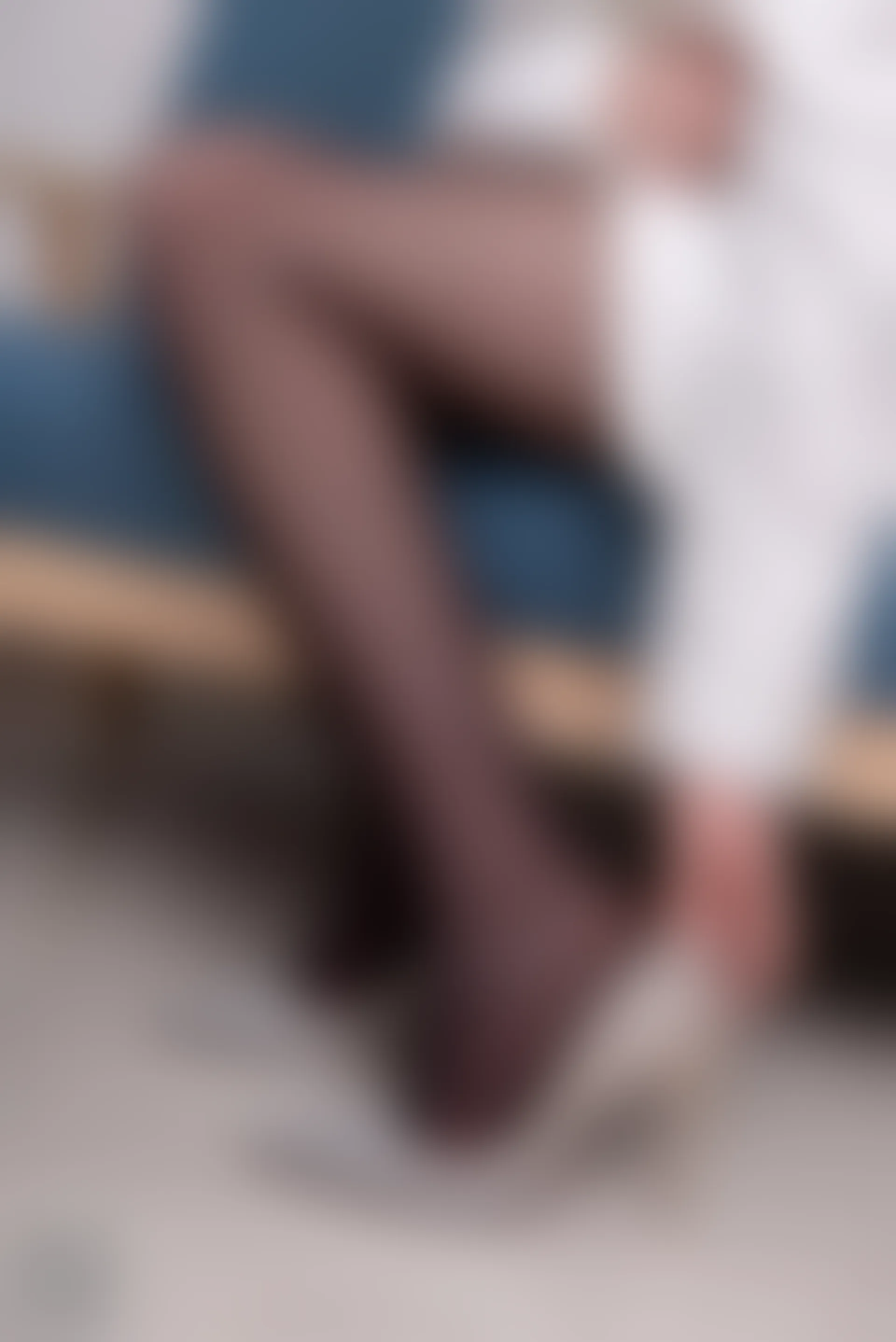 SSA丝社 超清写真 NO.119 穗子 腿模穗子白色西装（黑色星期五）[149P-2.08GB]