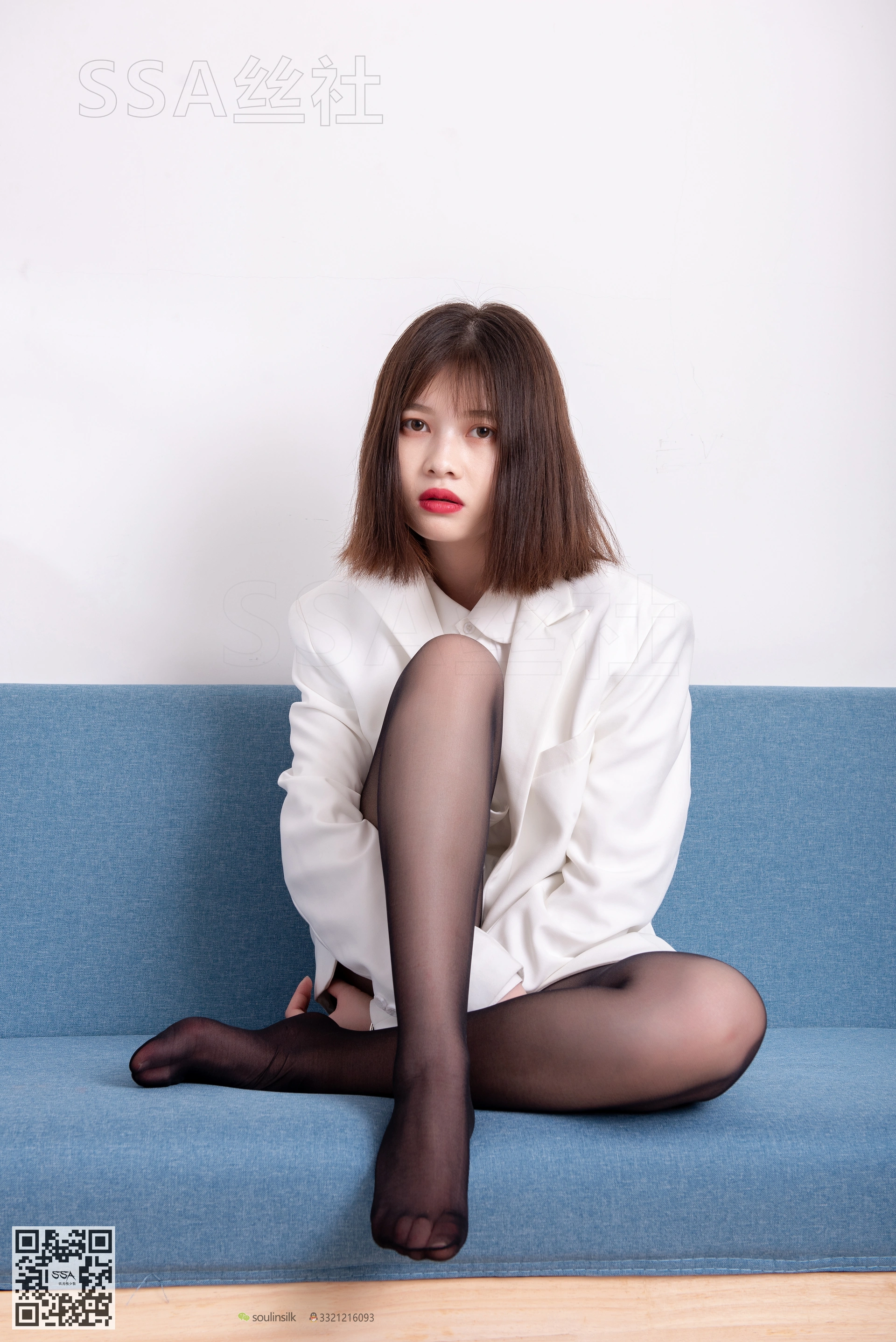 SSA丝社 超清写真 NO.119 穗子 腿模穗子白色西装（黑色星期五）[149P-2.08GB]