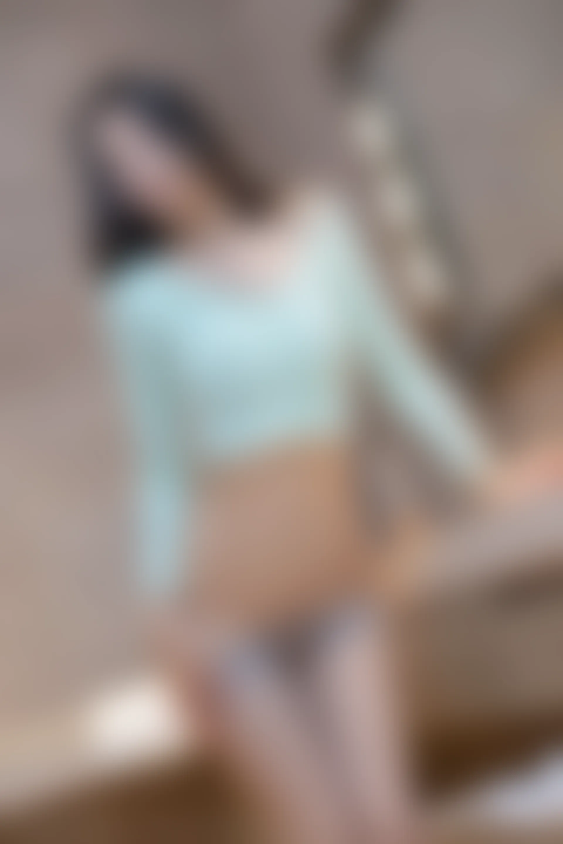 XiuRen秀人网 2021.10.13 No.4060 熊小诺 丝袜美腿[61+1P／681MB]