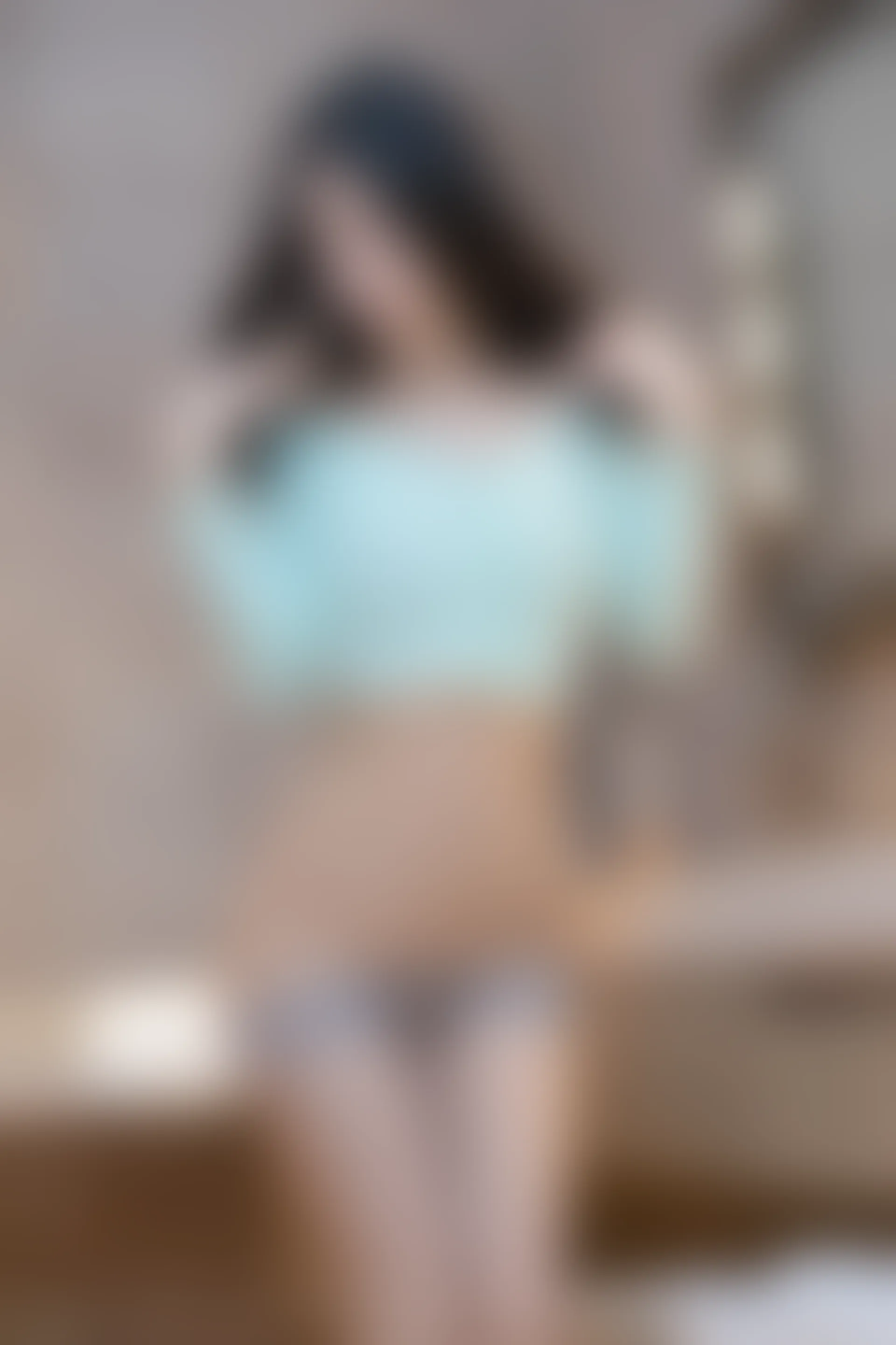 XiuRen秀人网 2021.10.13 No.4060 熊小诺 丝袜美腿[61+1P／681MB]