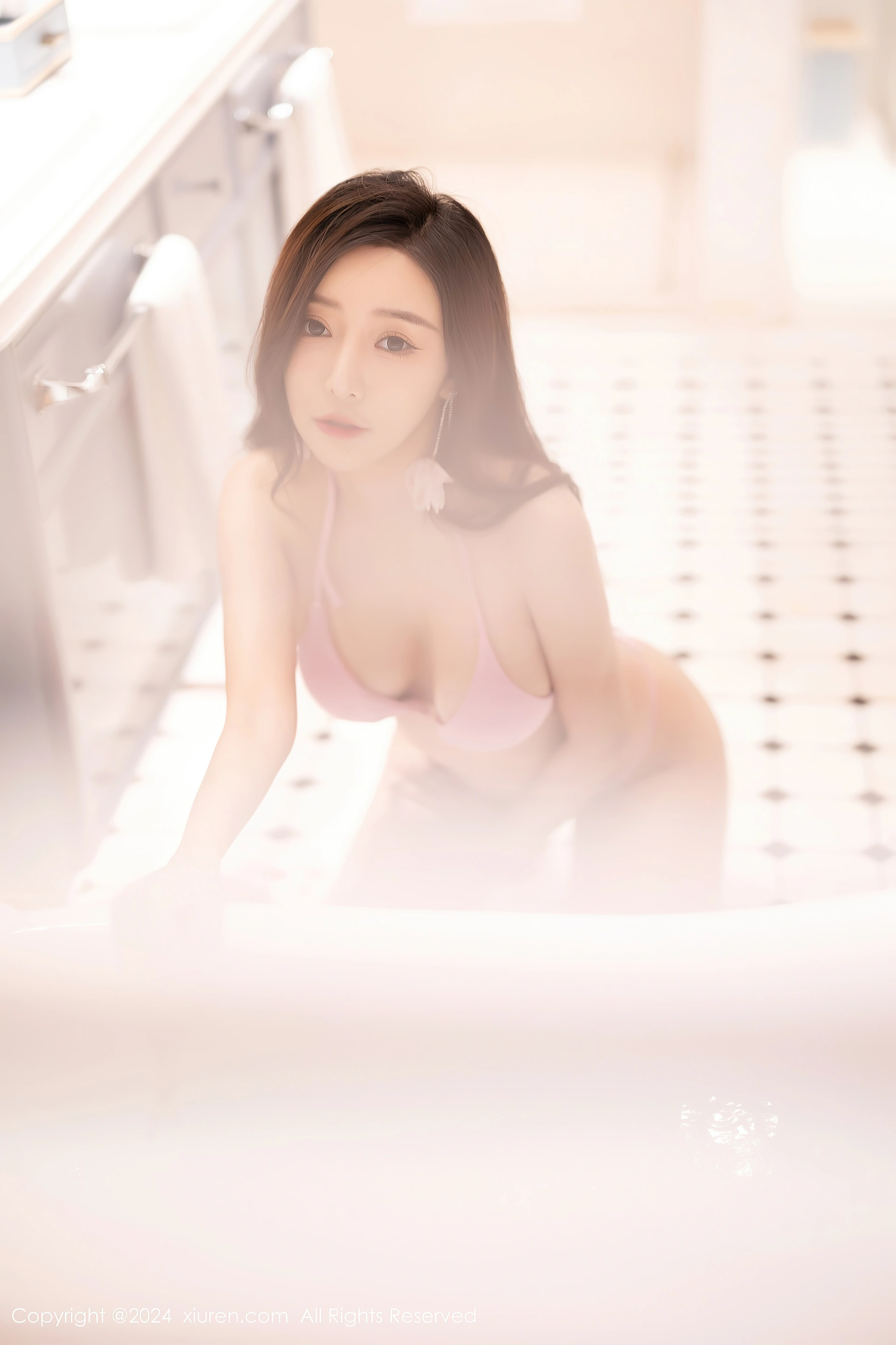 XIUREN秀人网 2024.02.02 NO.8055 王馨瑶yanni[81+1P／604MB]