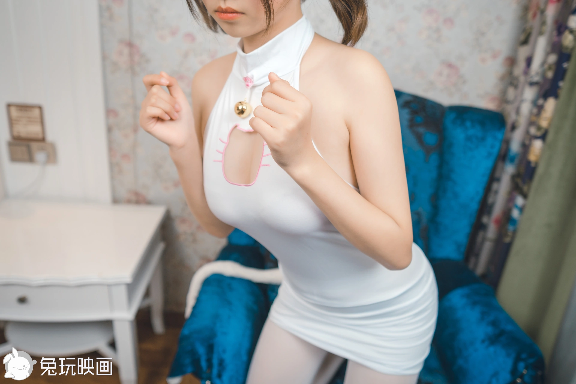 D53.001 白丝猫咪 [43P-376MB]