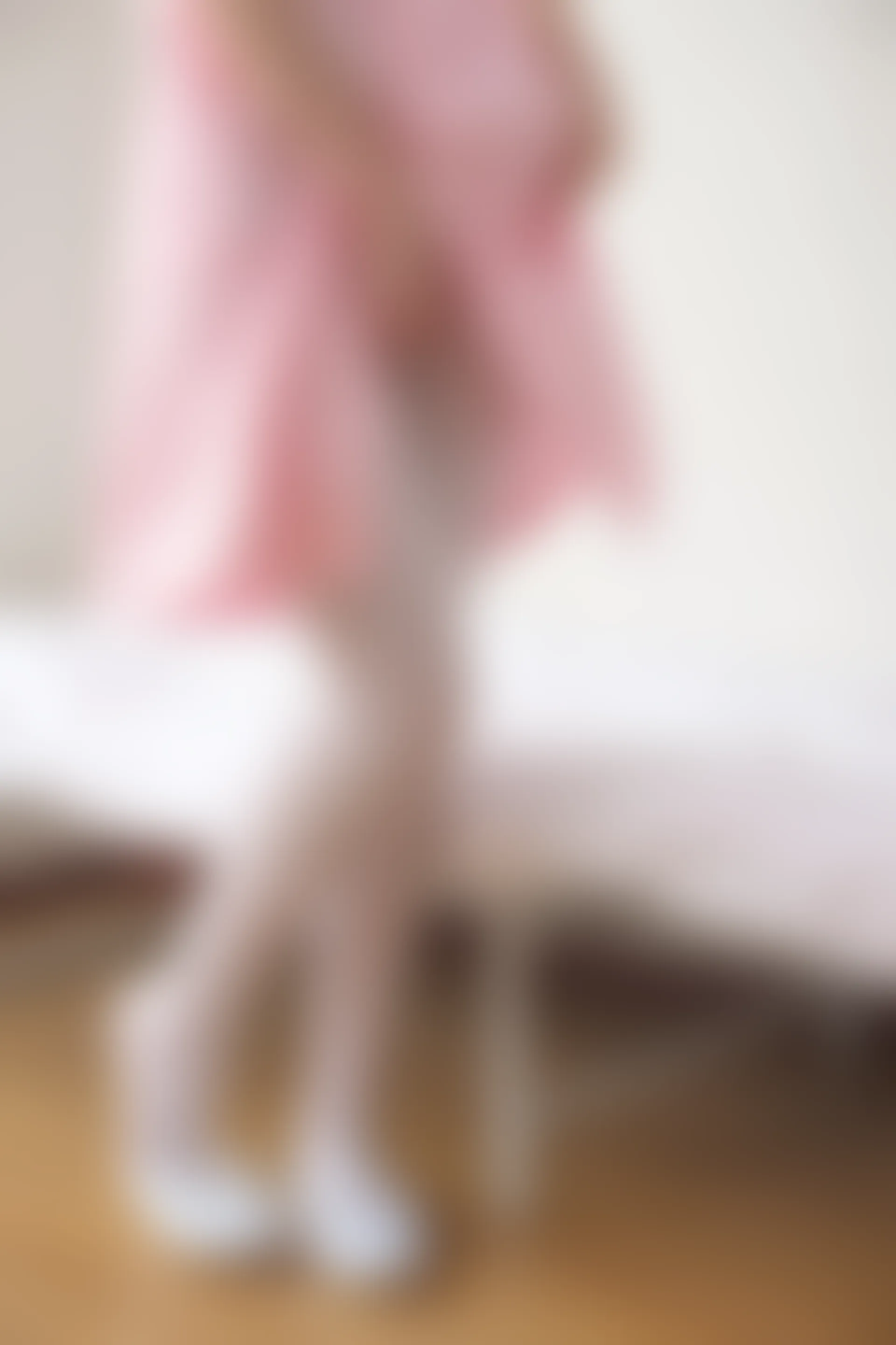 森萝财团 X-021 [167P1V-2.16G]制服, 森萝财团, 白丝, 美腿